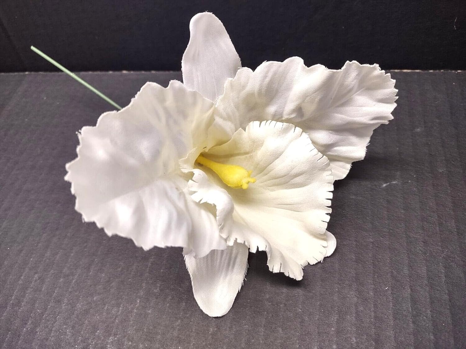 Artificial Single Cattleya Orchid Blossom White