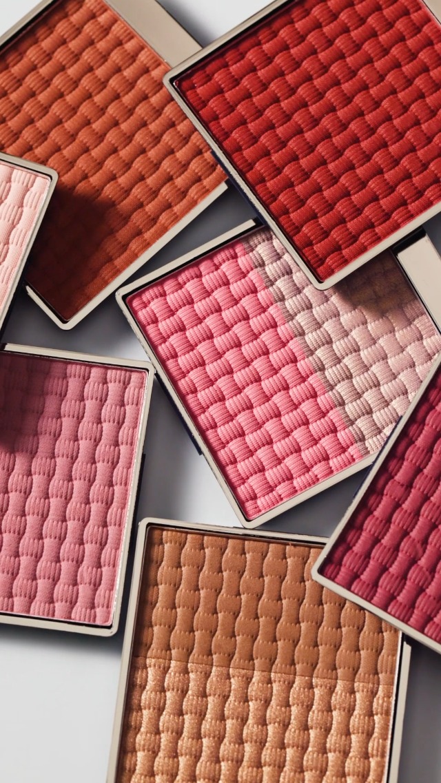 Amazon.com: Estée Lauder The Sculpting Powder Blush with Buildable