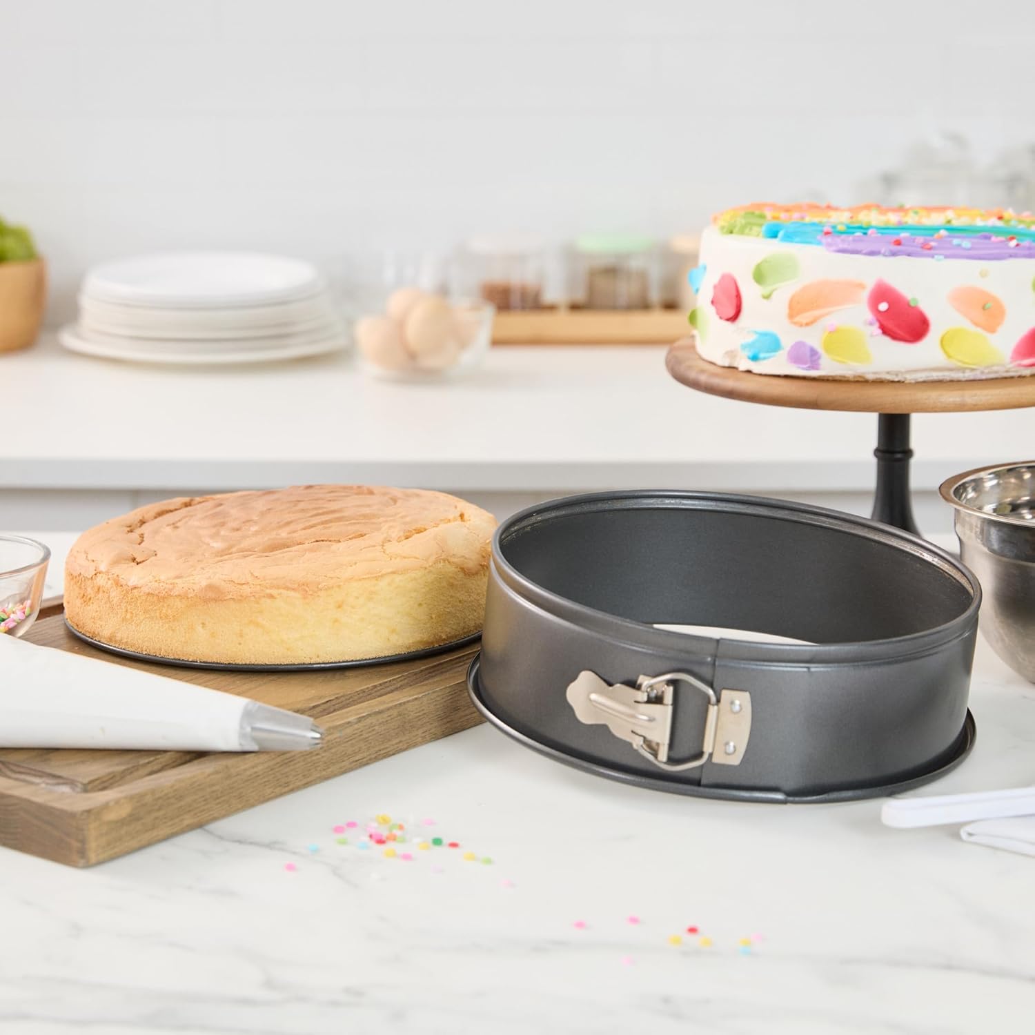 Restaurantware Non-Stick Cake Pan 12 Count 10 Inches Round Aluminized Steel Cheesecake Bakeware, Uniform Baking Detachable Base Smooth Edge Dark Gray Pan, Ideal for Cheesecakes, Mousse and Tortes