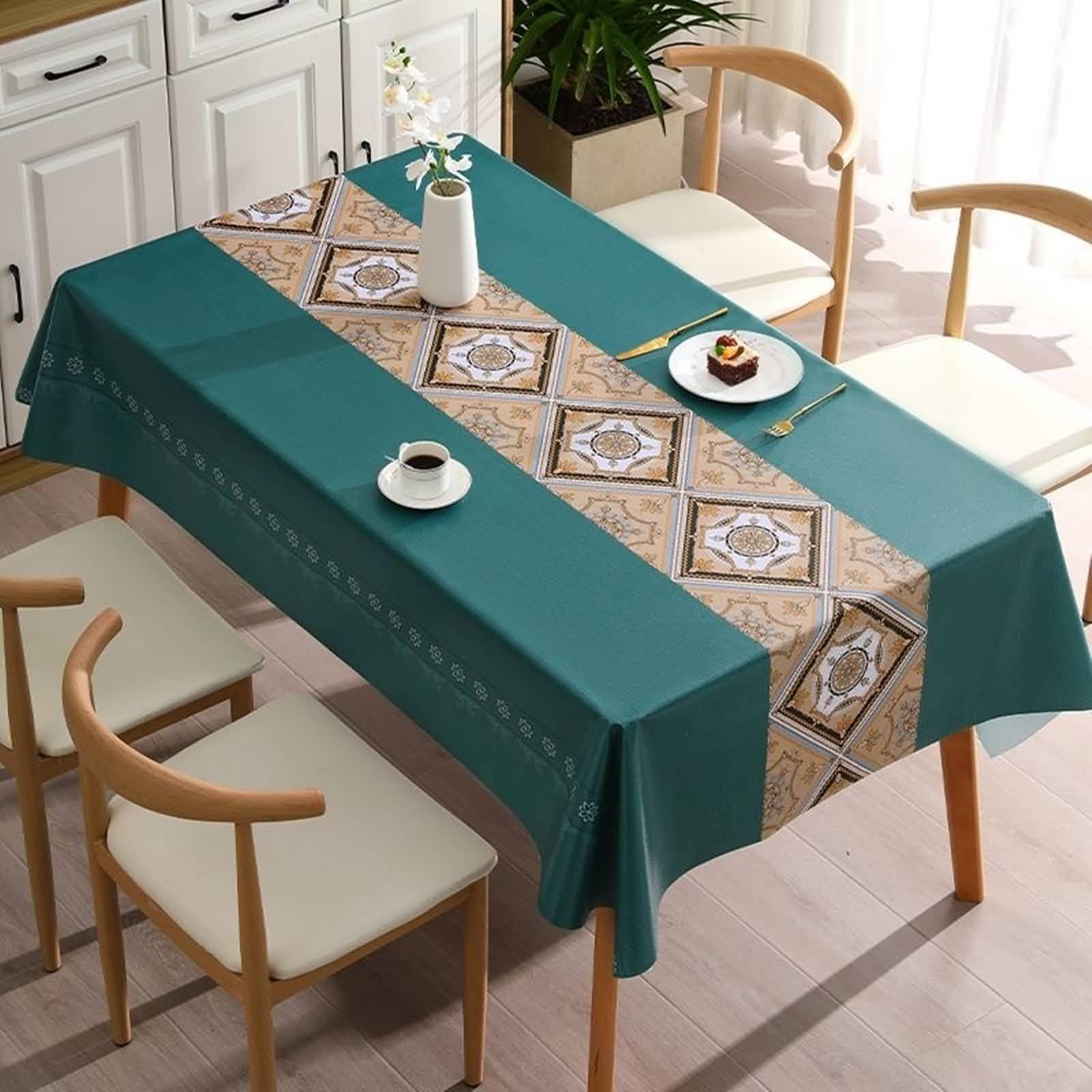 Nappe de table PVC 140 x 180 cm avec motif ethnique floral resistant et impermeable