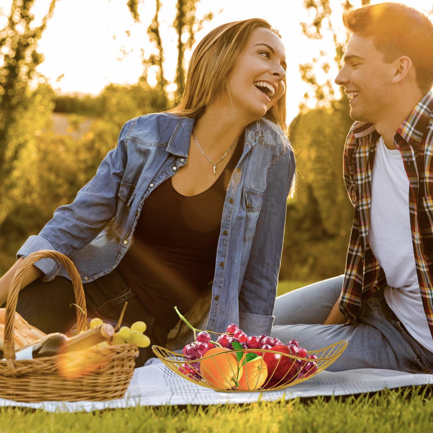 Lainrrew Metal Wire Fruit Basket, Fruit Bowl Fruits Holder Snacks Storage for Kitchen Counter, Metal Bread Basket Vegetable Holder Stand Storage Baskets for Countertop, Home Decor (Gold) - Image 6