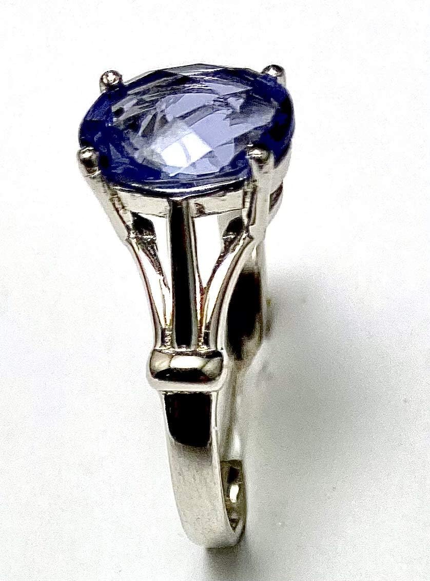 R1141P Traditional Oval (8x10mm,1.6Ct) Contemporary Style Sterling Silver Modern Ring