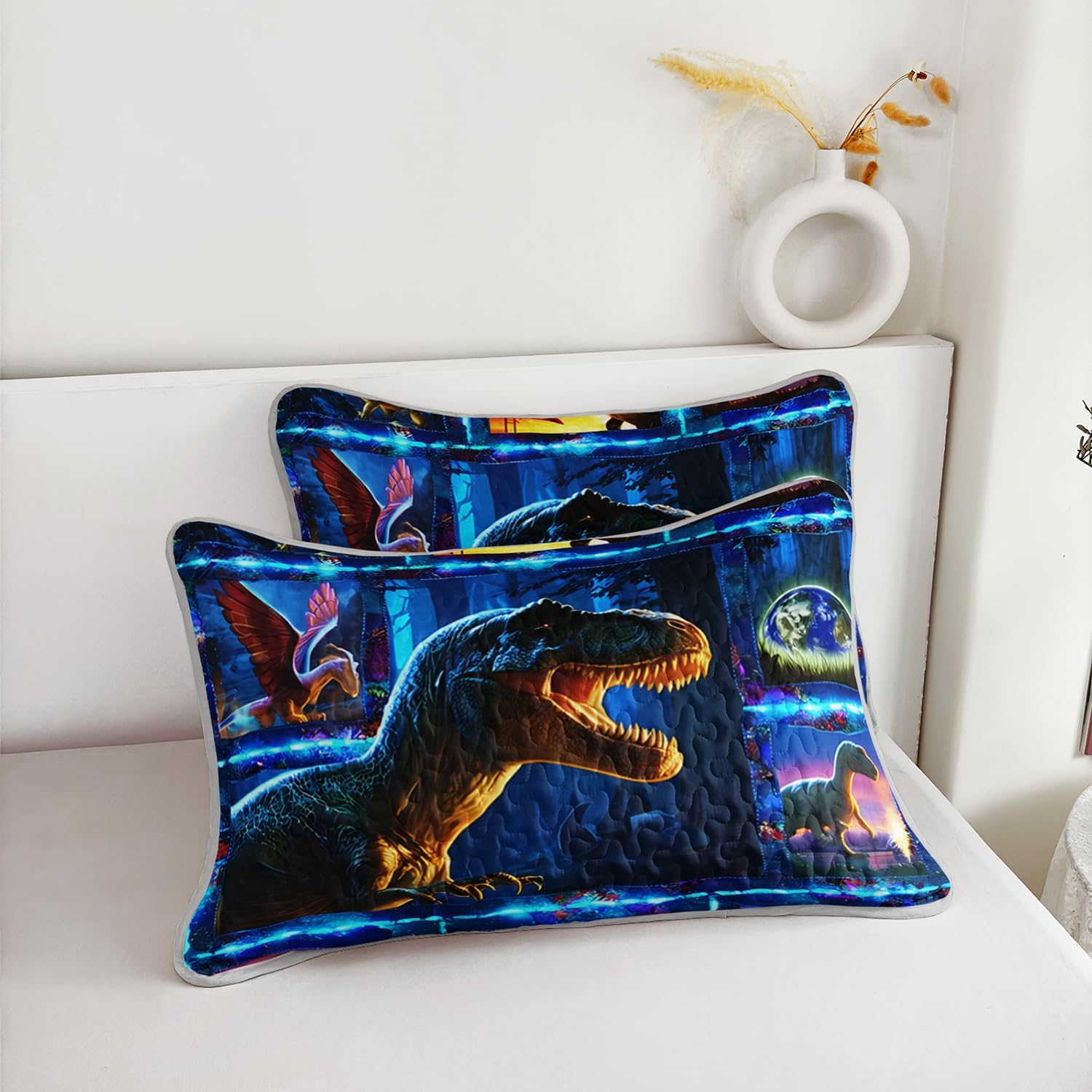 HOSIMA Dinosaur Quilt Bedding Set King Size for Kids,Various Different Dinosaurs Pattern Patchwork Quilt for Teens Boys Room Decor,Neon Lights Wildlife Bedding Sets with 2 Pillowcases.
