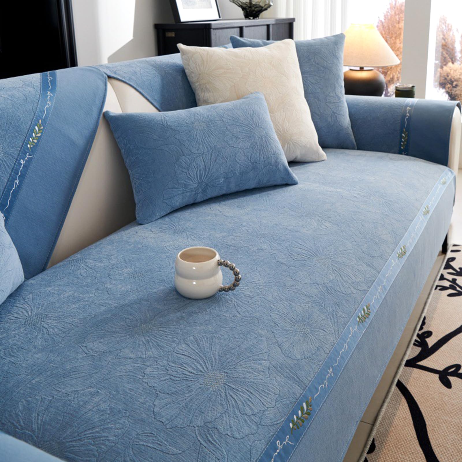 Housse de canapé en chenille universelle pour un salon cocooning