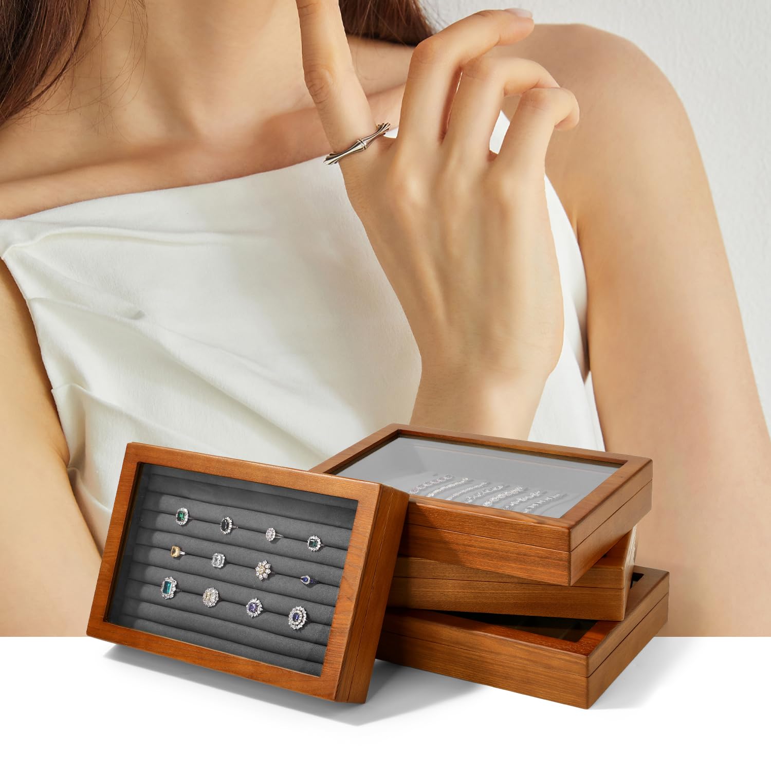 Oirlv Caja de almacenamiento con tapa de cristal de madera maciza con 9 ranuras para anillos y pendientes
