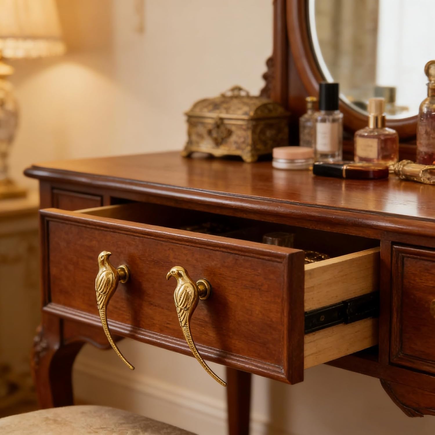 Modern Golden Magpies Shape Dresser Pull Stylish Metal Handle for Cabinets and Closets Replacement Knob Cabinet Knob
