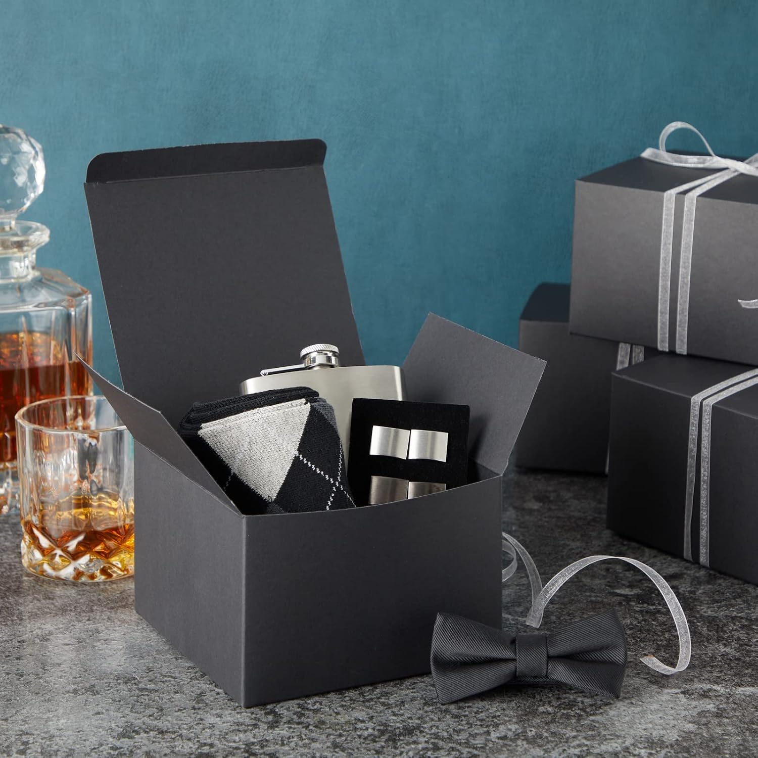 Juvale 30 Pack Black 6x6x4 Gift Boxes with Lids for Presents, Birthday Themed Party Favors, Groomsmen, Bridesmaid Proposal
