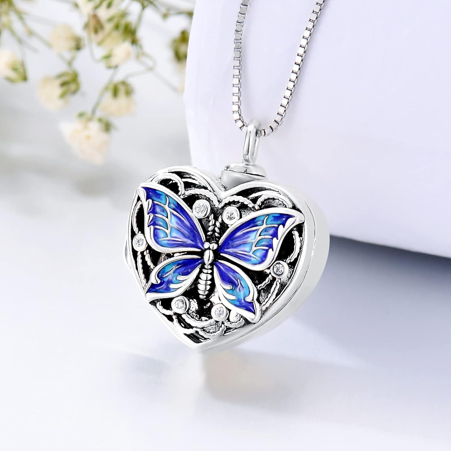 WINNICACA Cremation Jewelry for Ashes Locket Ashes Necklace Urn Necklace for Women Sterling Silver Cremation Necklace for Ashes Fine Keepsake Picture Necklace Memorial Jewelry