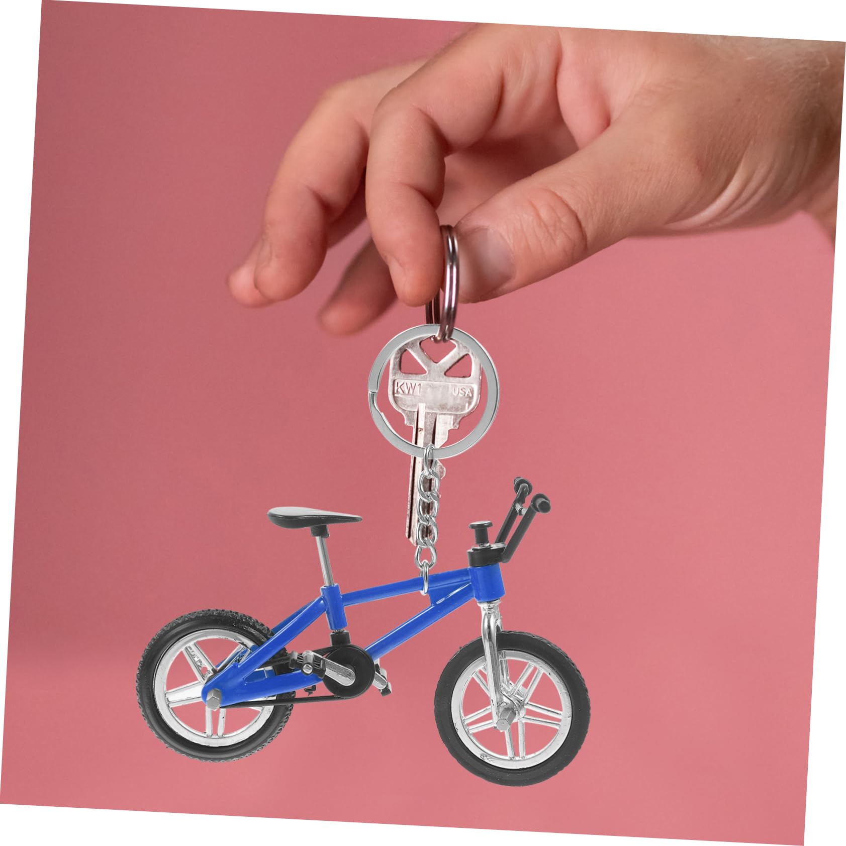 LABRIMP 4pcs Finger Mountain Bike Keychain Pendants Model Decor for Display Realistic Simulation Bike Models
