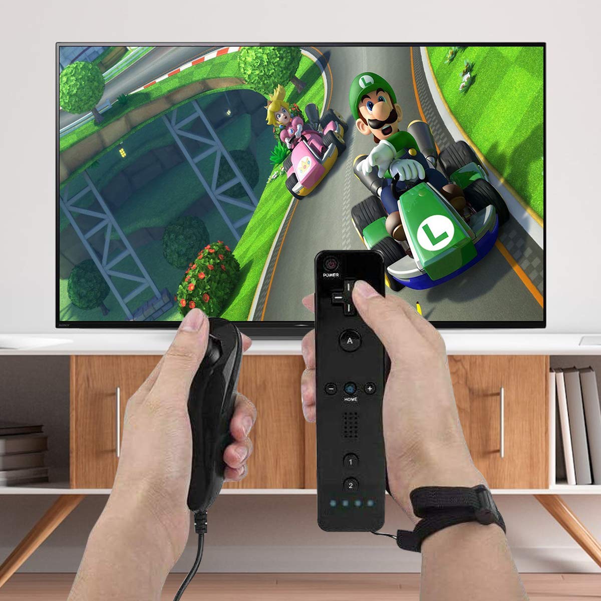 Wii Wireless Remote Motion Controller, Built-in Motion Plus Controller Remoto e Nunchuck con Custodia in Silicone per Wii (Black) : Video Games