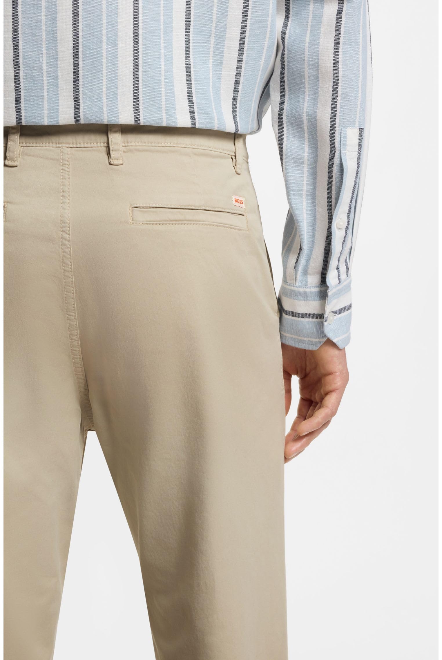 ORANGE Chinohose Tapered-fit Aus komfortabler Stretch-Baumwolle und mit BOSS Logo hinten – Bild 6