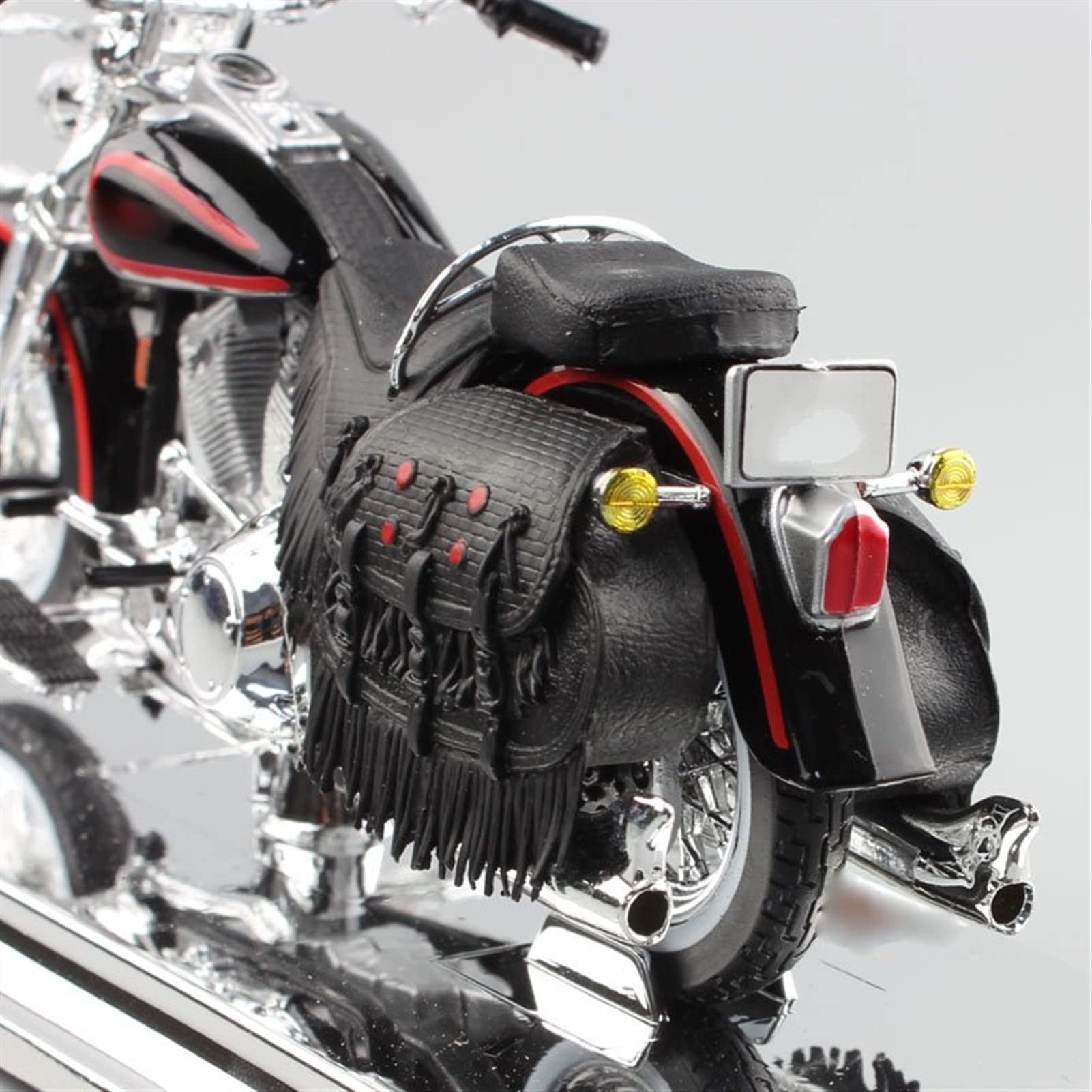 Maßstab 1:18 Retro 1998 Für Harley FLSTS Heritage Springer Old Boy Motorrad Diecasts Spielfahrzeuge Modell Spielzeugauto Erwachsene Favoriten