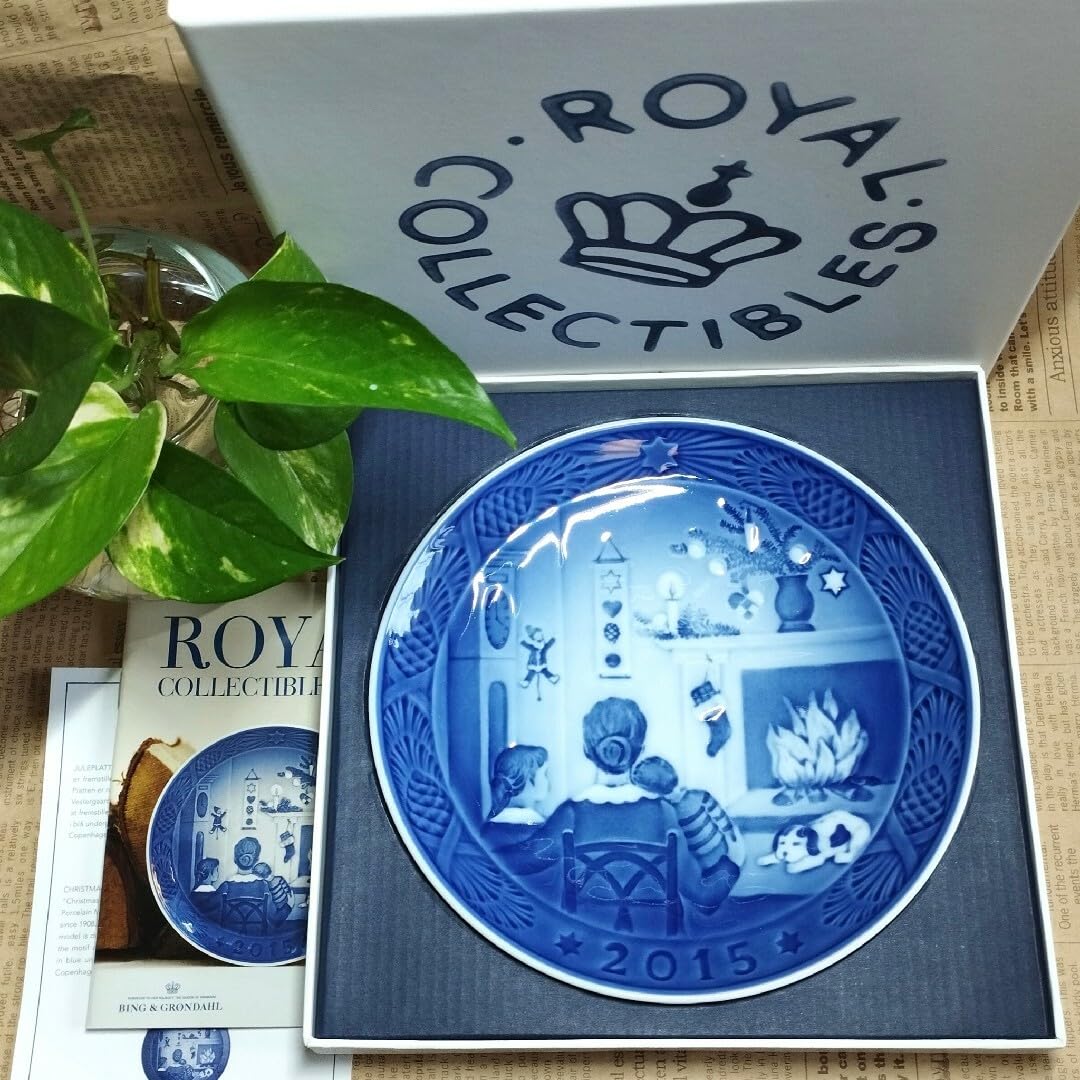 Amazon.co.jp: ロイヤルコペンハーゲン イヤープレート2015年 : おもちゃ 