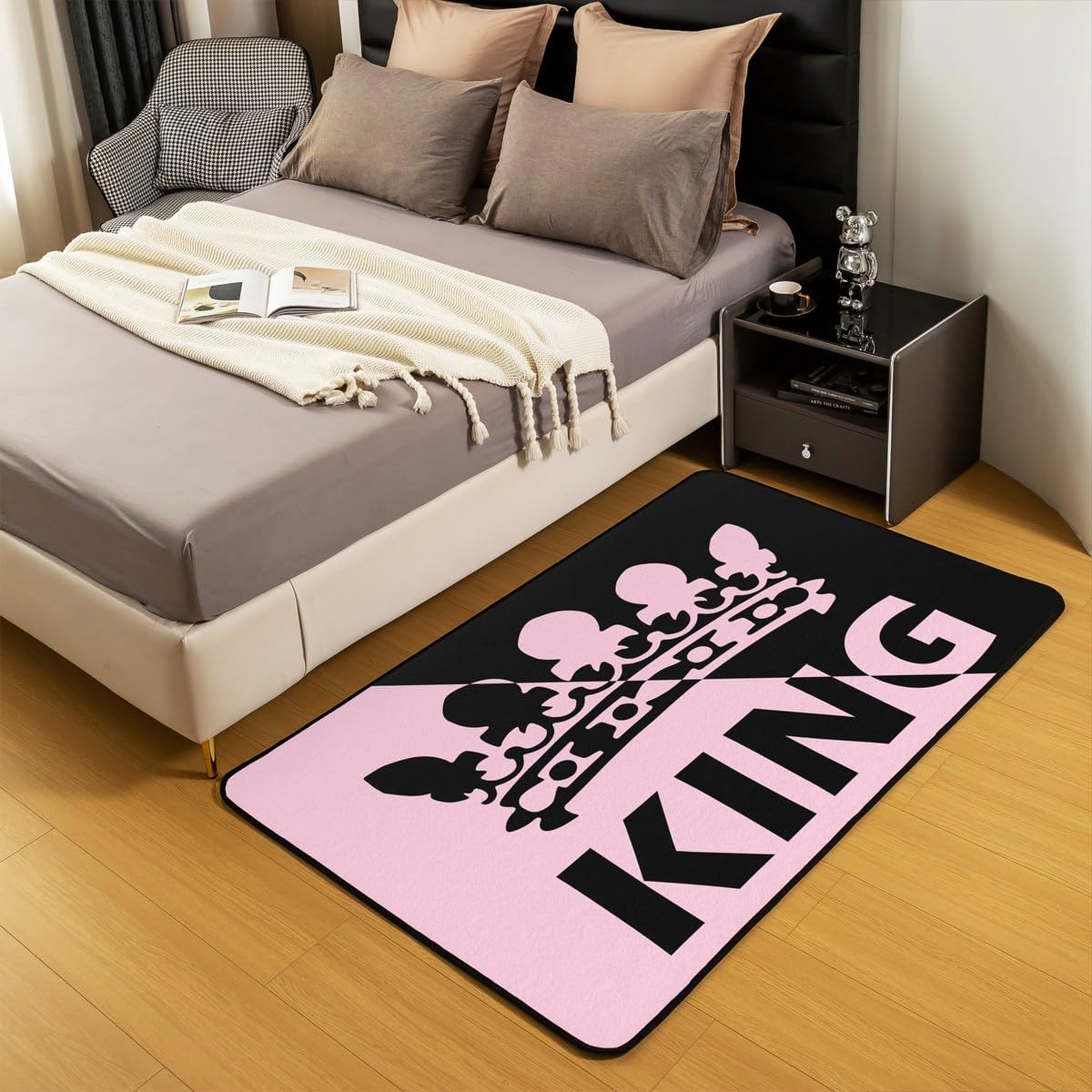 jejeloiu Kids King Print Living Room Rugs for Bedroom Crown Pattern Area Rug 3x5 for Boys Girls Bedroom Decor Pink and Black Decor Carpet Modern