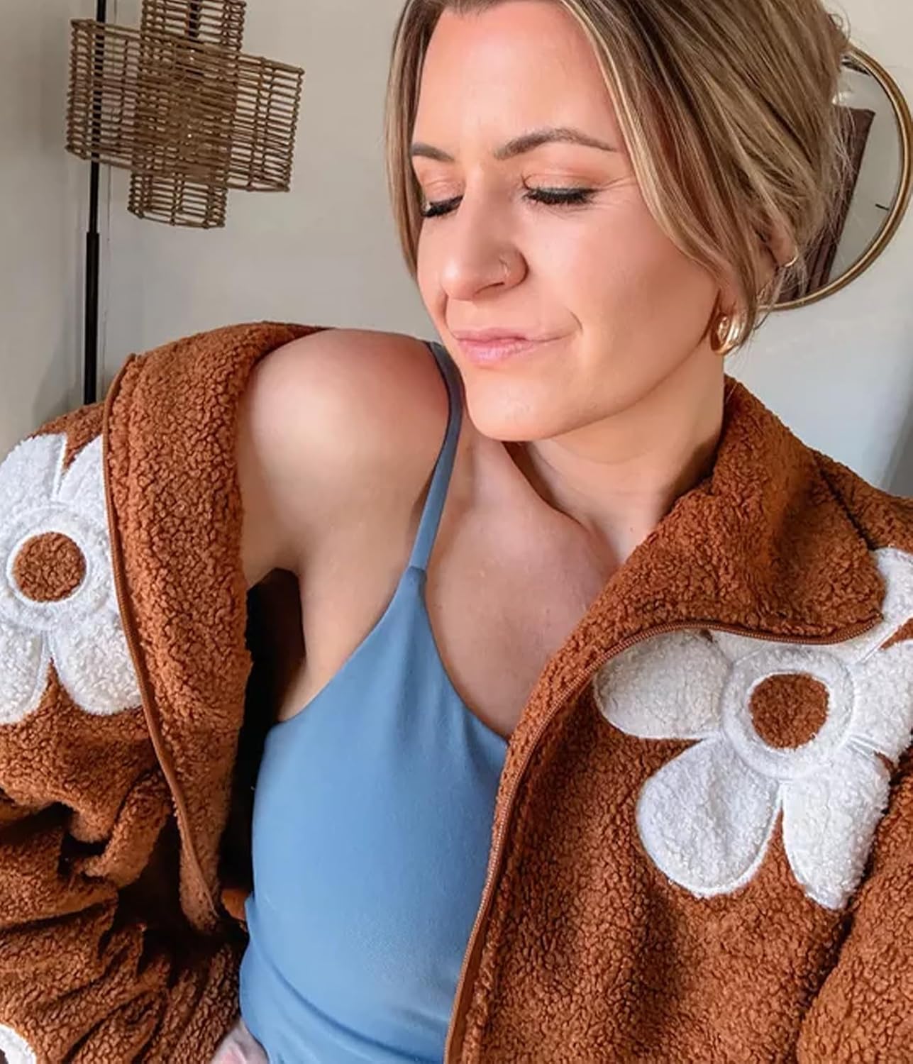 Maixang Womens Floral Print Sherpa Fleece Jackets Winter Zipper Cropped Coat Casual Long Sleeve Outwear with Pockets - Image 7