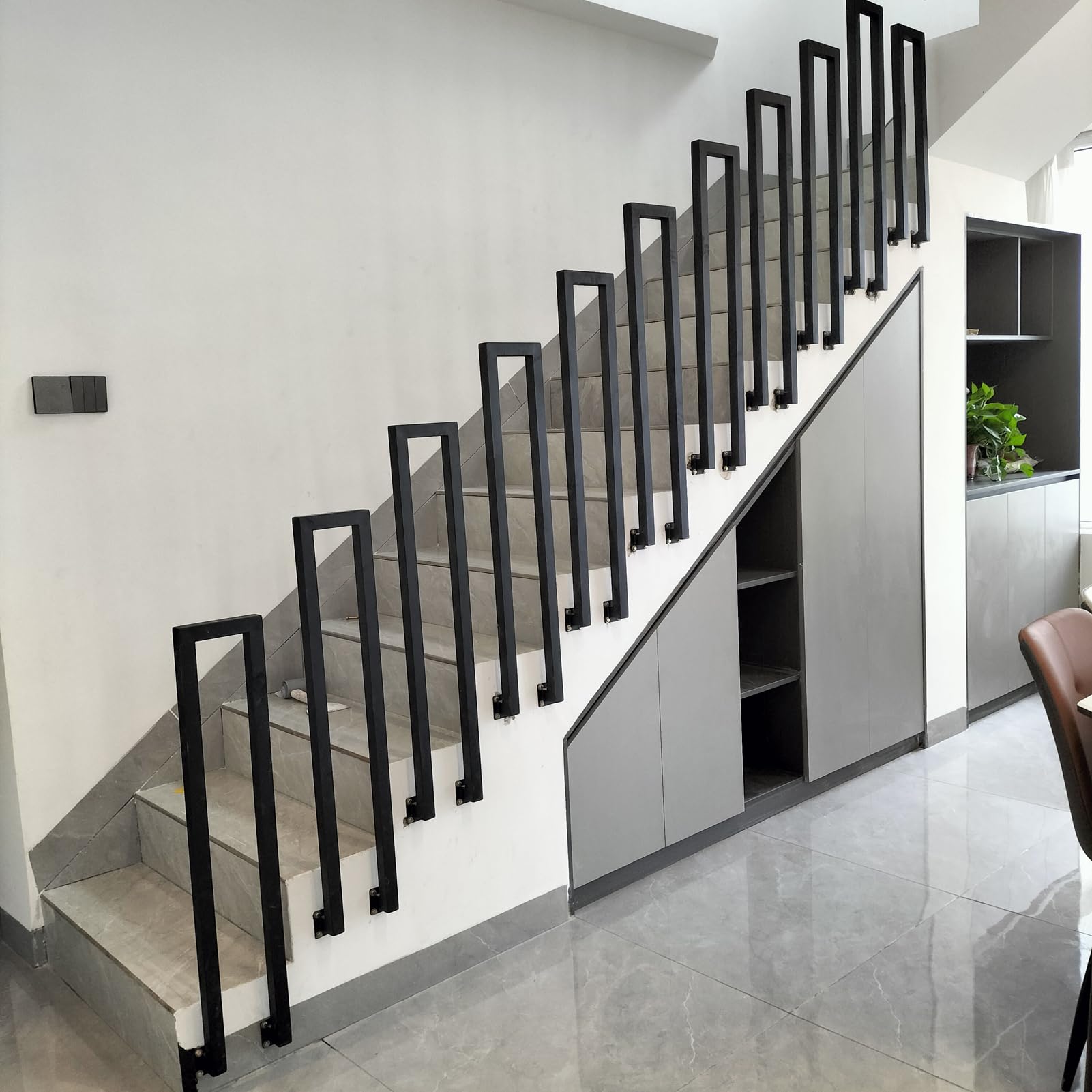 Amazon.co.jp: 階段手すり階段手すり内側黒、U字型手すり階段