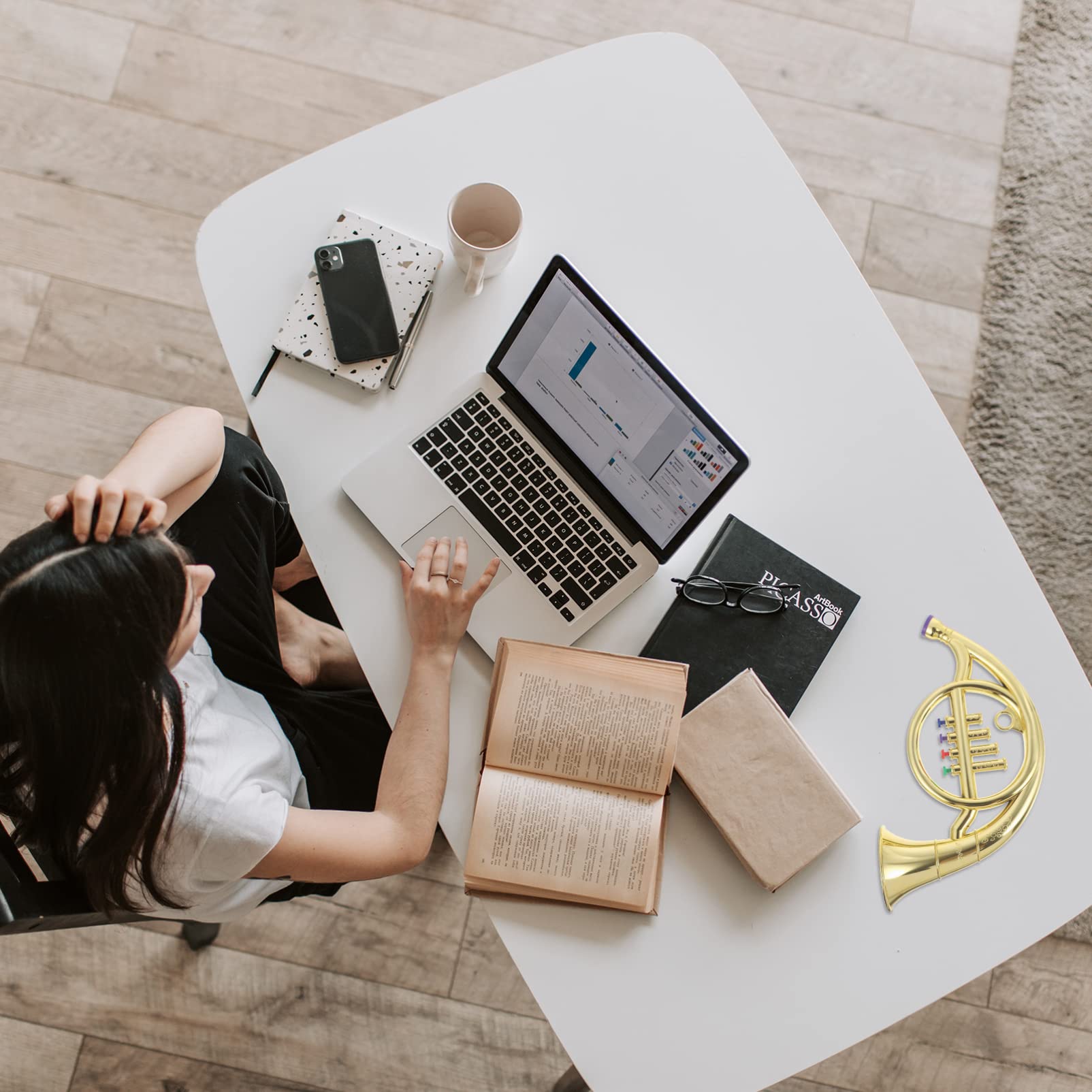 ibasenice 1Pc Simulated French Horn for Realistic Musical Instrument Prop for Performance and Educational Play Safe and Horn Model for Boys