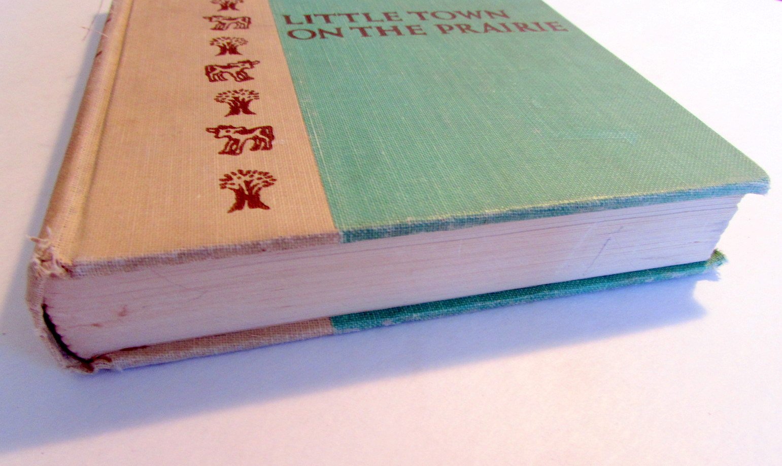 Little Town on the Prairie: A Newbery Honor Award Winner (Little House, 7) - Image 2