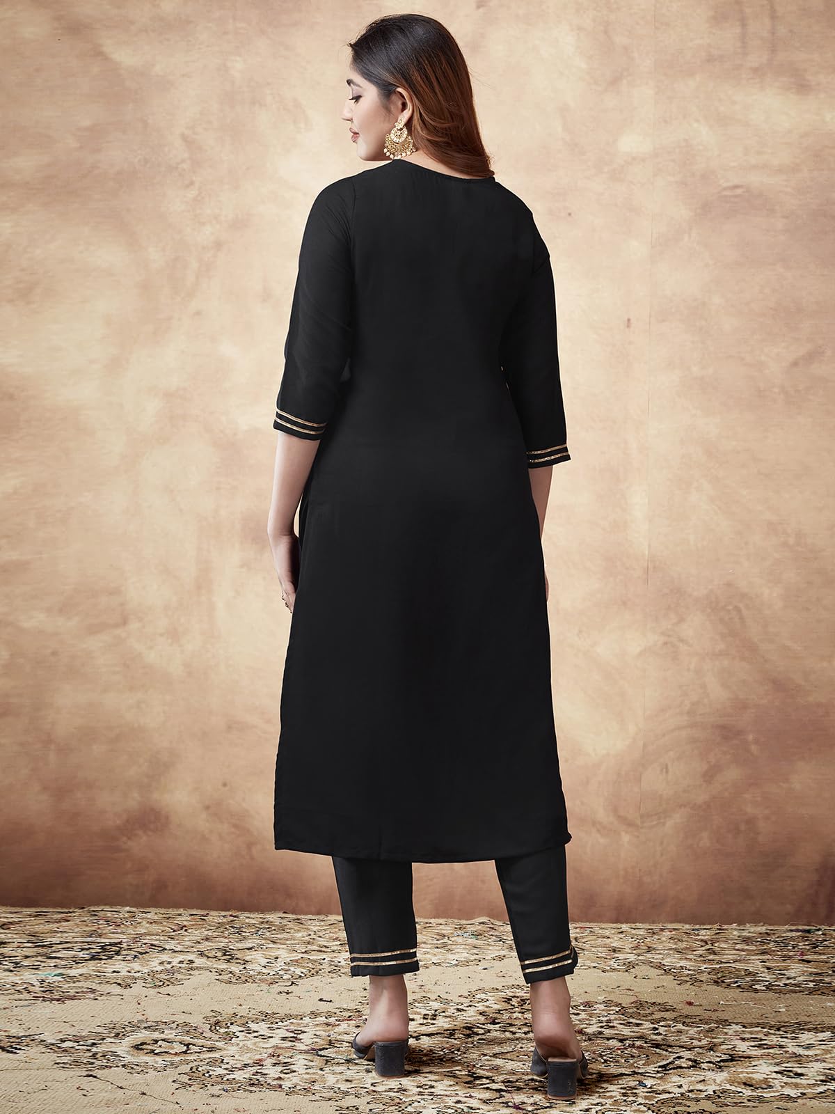 Sanisa Women's Rayon Blend Embroidery Straight Kurta With Pant And Self Woven Dupatta (114Kbd1245Nz-L_Black2)