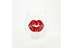 Kissing Wine Glasses: A Romantic and Valentine's Gift