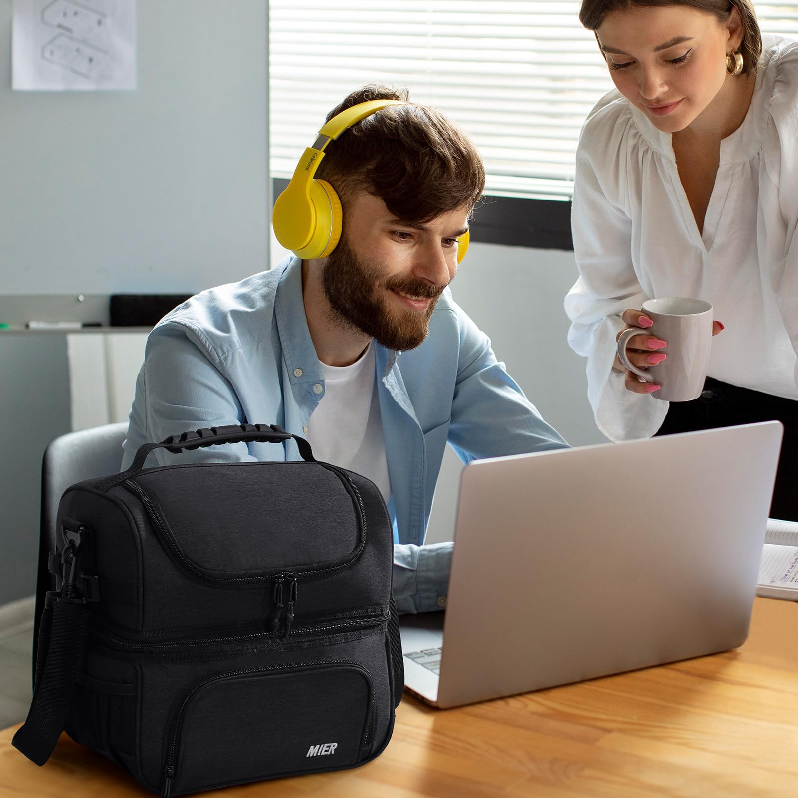 MIER Bolsa de almuerzo con doble compartimento para hombres y mujeres, bolsa térmica aislada a prueba de fugas, color negro