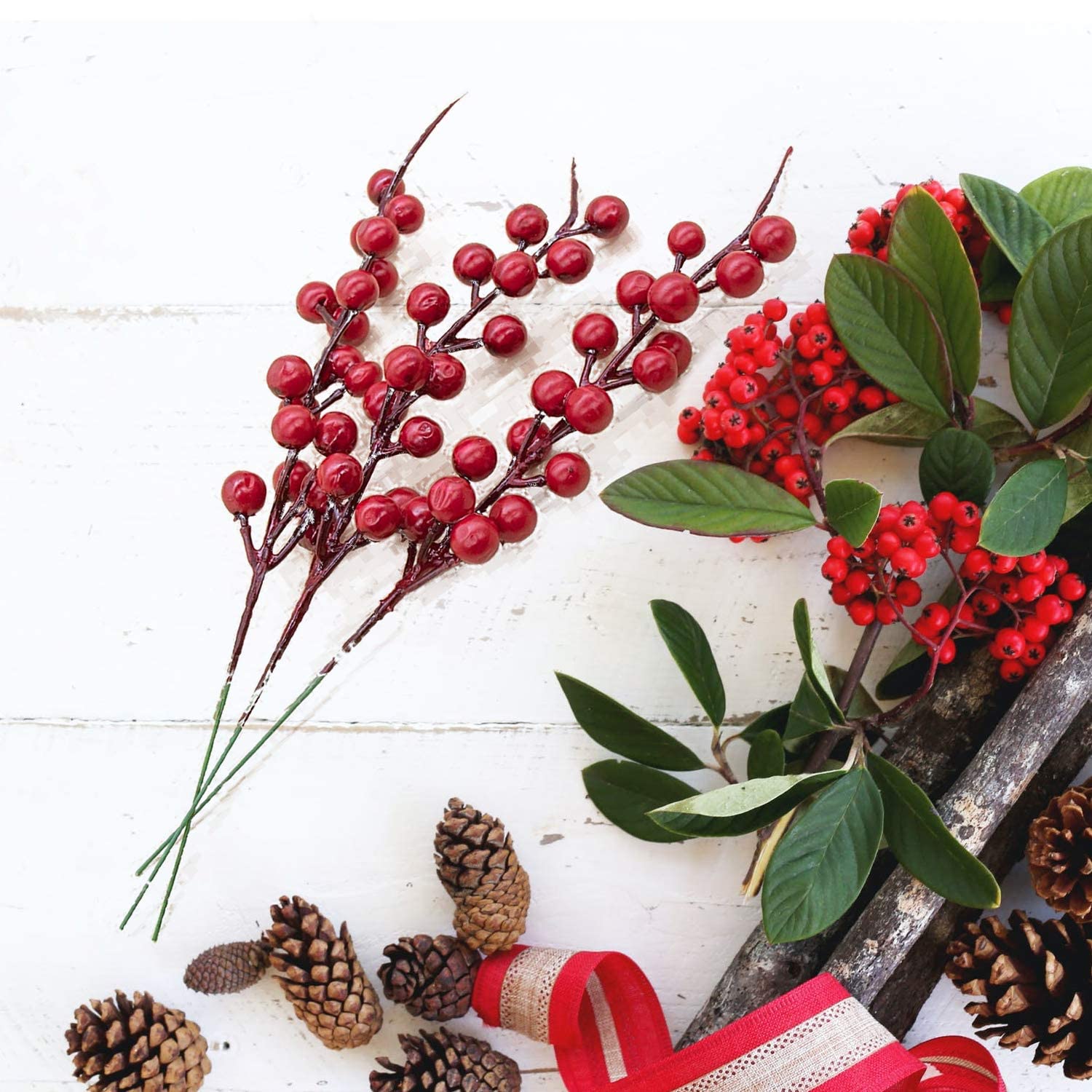 AUEAR, Lot de 20 tiges de baies rouges pour décorations de sapin de Noël, travaux manuels, vacances et décoration d'intérieur