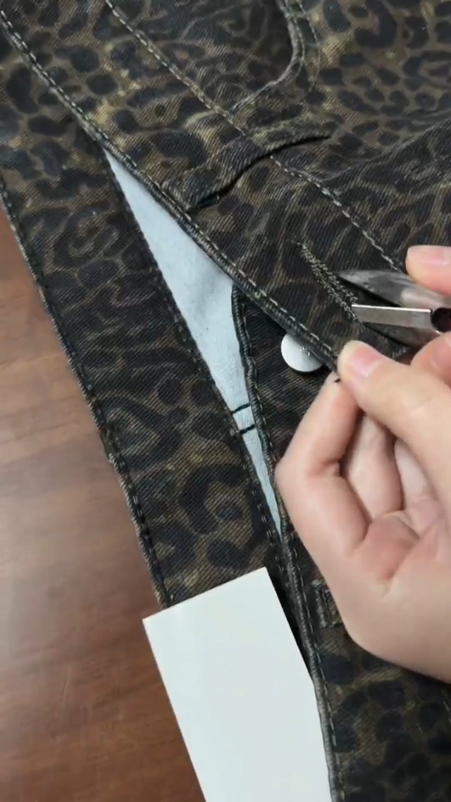 Jeans Oversize Con Stampa Leopardo Dusarls - Pantaloni Donna E Uomo, Gamba Larga, Stile Hip Hop - Foto 5