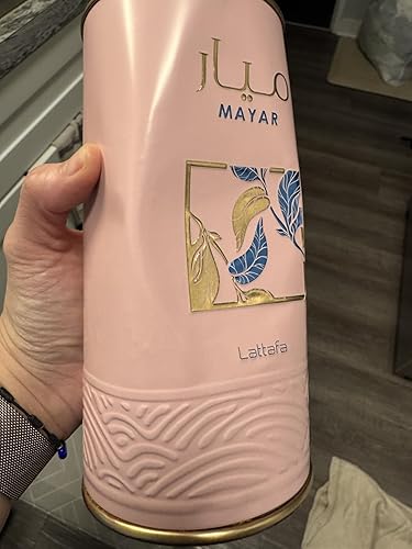 Shipped so carelessly, but smells lovely!