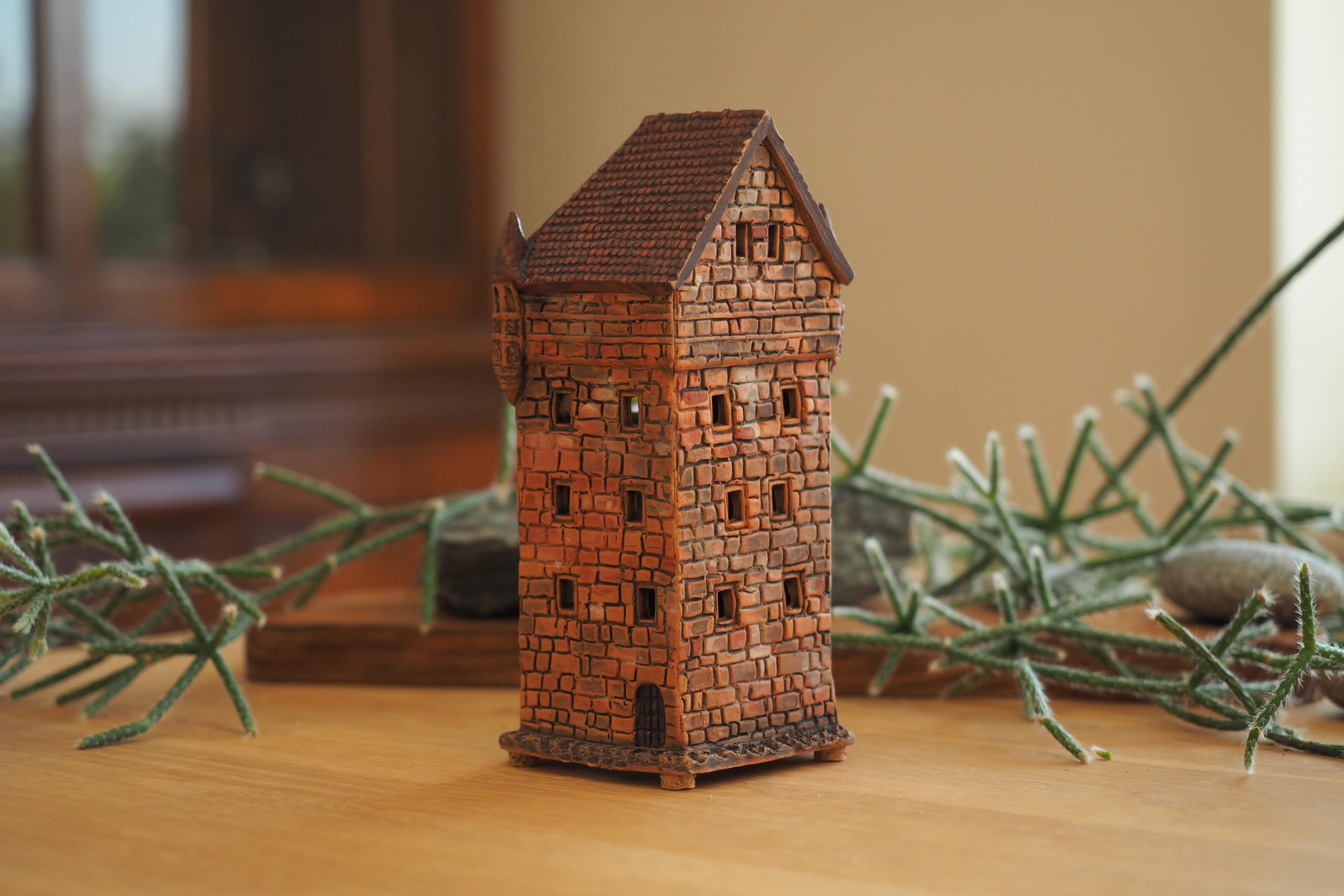 Ceramiczny świecznik na podgrzewacze, dekoracja pokoju, ręcznie wykonany, kolekcjonerski, miniaturowy lekki dom, Nassauer House w Norymberdze A271