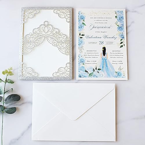 Miniatura 6 de Hosmsua 50 invitaciones de quinceañera con purpurina plateada personalizada de 5.1 x 7.3 pulgadas, corte láser, corona floral, bolsillo, tarjetas de