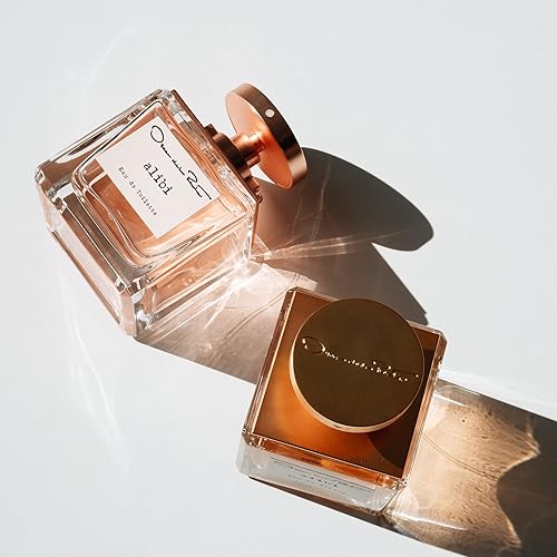 Miniatura 10 de Oscar De La Renta Alibi Eau de Toilette - Set de regalo de 3 piezas para mujer, perfume en aerosol, 3.4 onzas líquidas, 1.0 onzas líquidas y loción