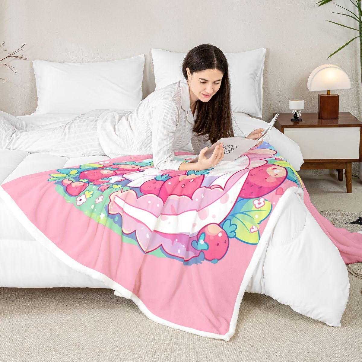 Erosebridal Cute Axolotl Sherpa Blanket Pink Strawberry Salamander Fuzzy Plush Throw Marine Tropical Animal Fleece Blanket for Kids Boys Girls,Dreamy Rainbow Decor for Bed Couch Baby 30"x40"