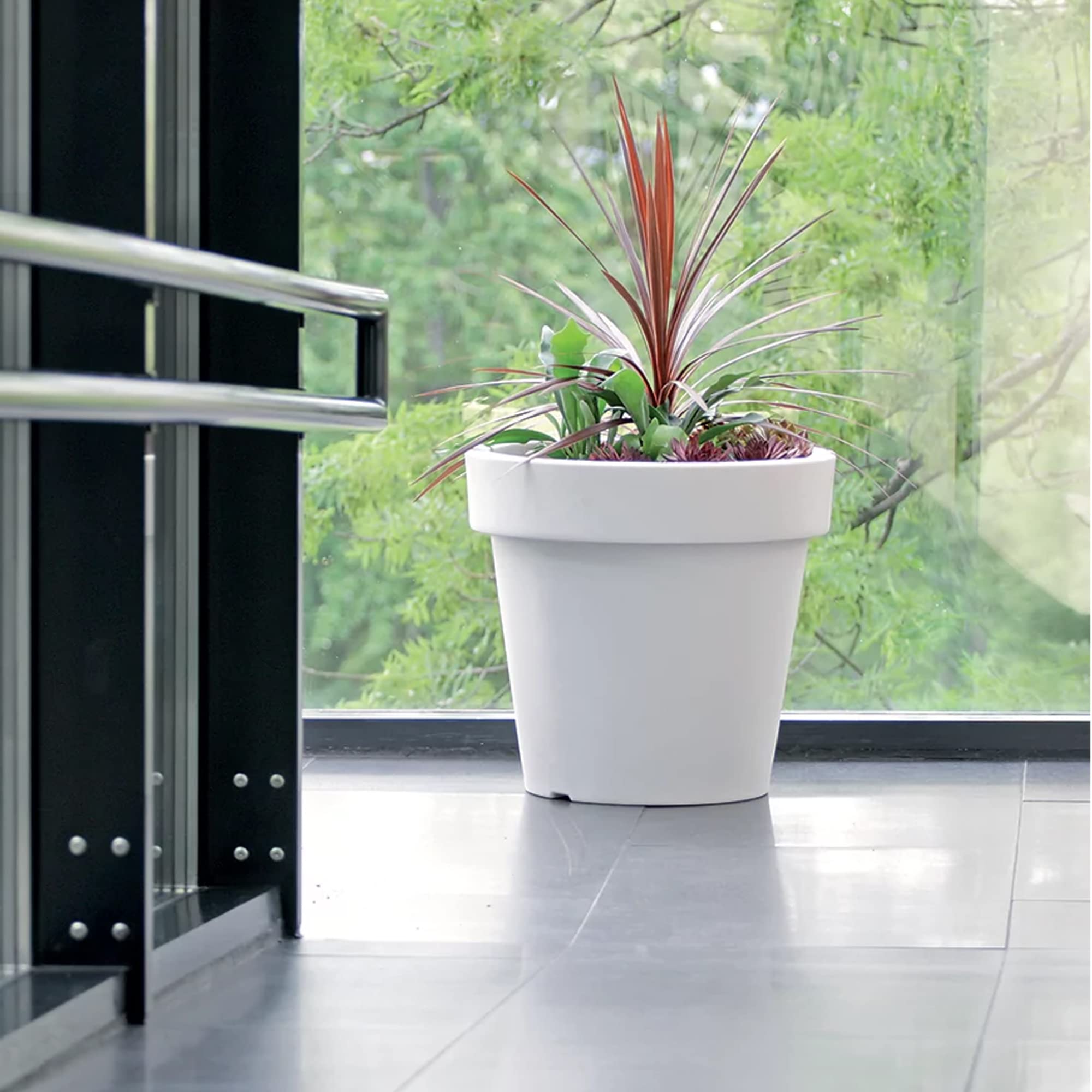 LEXO ROUND 92L. Topf, Abmessungen (mm) 600x600x550, Farbe Anthrazit