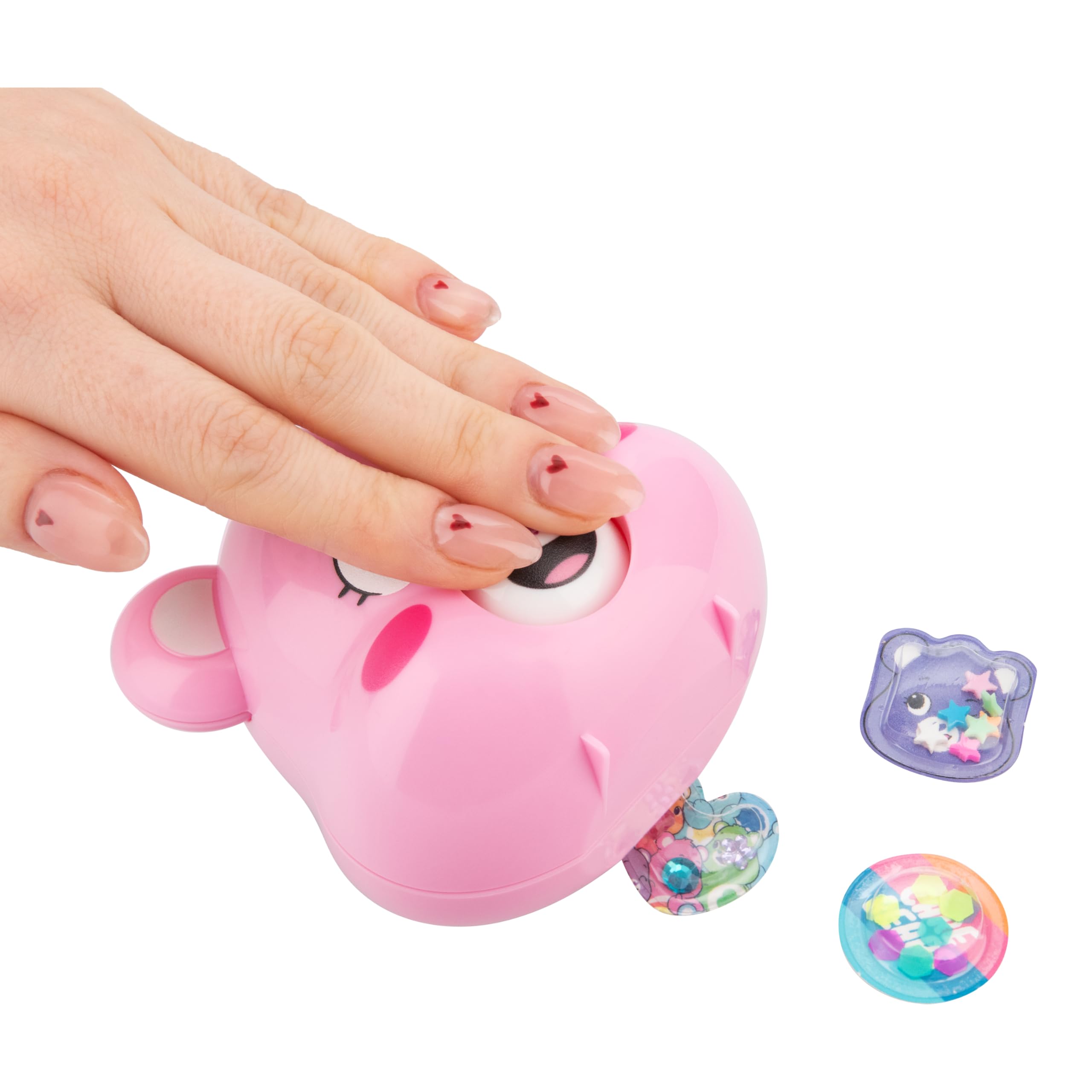 Paladone WeCool Care Bears Fabricant de Stickers 3D DIY pour Enfants, Kit d'Art Officiellement Licencié pour Filles et Garçons Fabrique 30 Autocollants Personnalisés, Cadeau et Jouet Créatif Amusant
