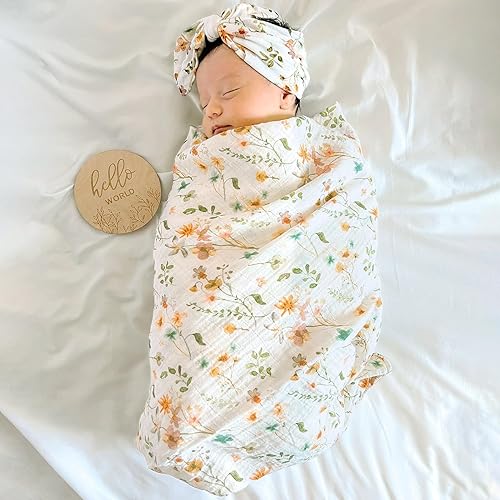 Miniatura 2 de LifeTree Juego de manta para recién nacido con sombrero y lazo a juego, tarjeta de anuncio de nacimiento de madera, manta floral para recién nacido,