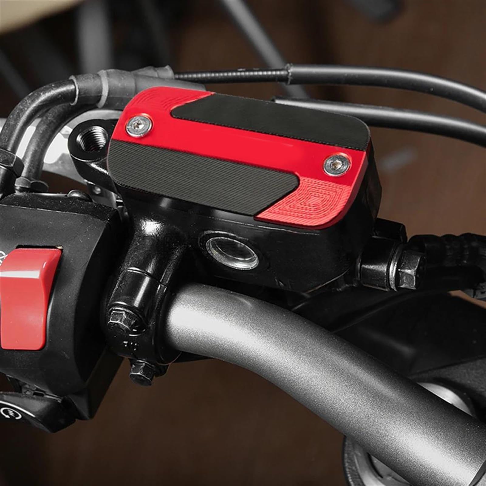 Coperchio del Serbatoio Coperchio Serbatoio Carburante Liquido Freno Anteriore Moto Modificato Tappo Serbatoio Olio per Honda X-ADV 750 XADV 750 2017 2018 2019 2020 2021(Red)