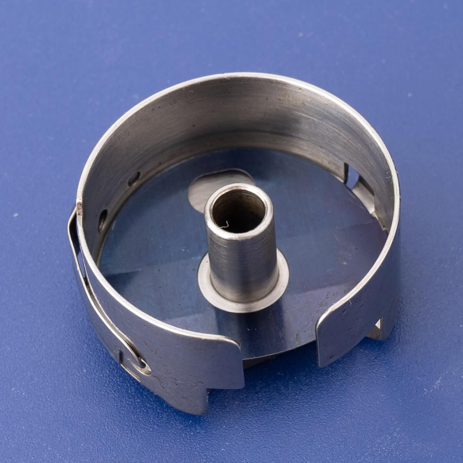 #18045 Original Japan Koban SC33-LD Walking Foot Large Bobbin Case for Consew 205RB 206RB 206RB-5, JUKI DNU-241HS, 1541S Sewing Machine #B1837241H00