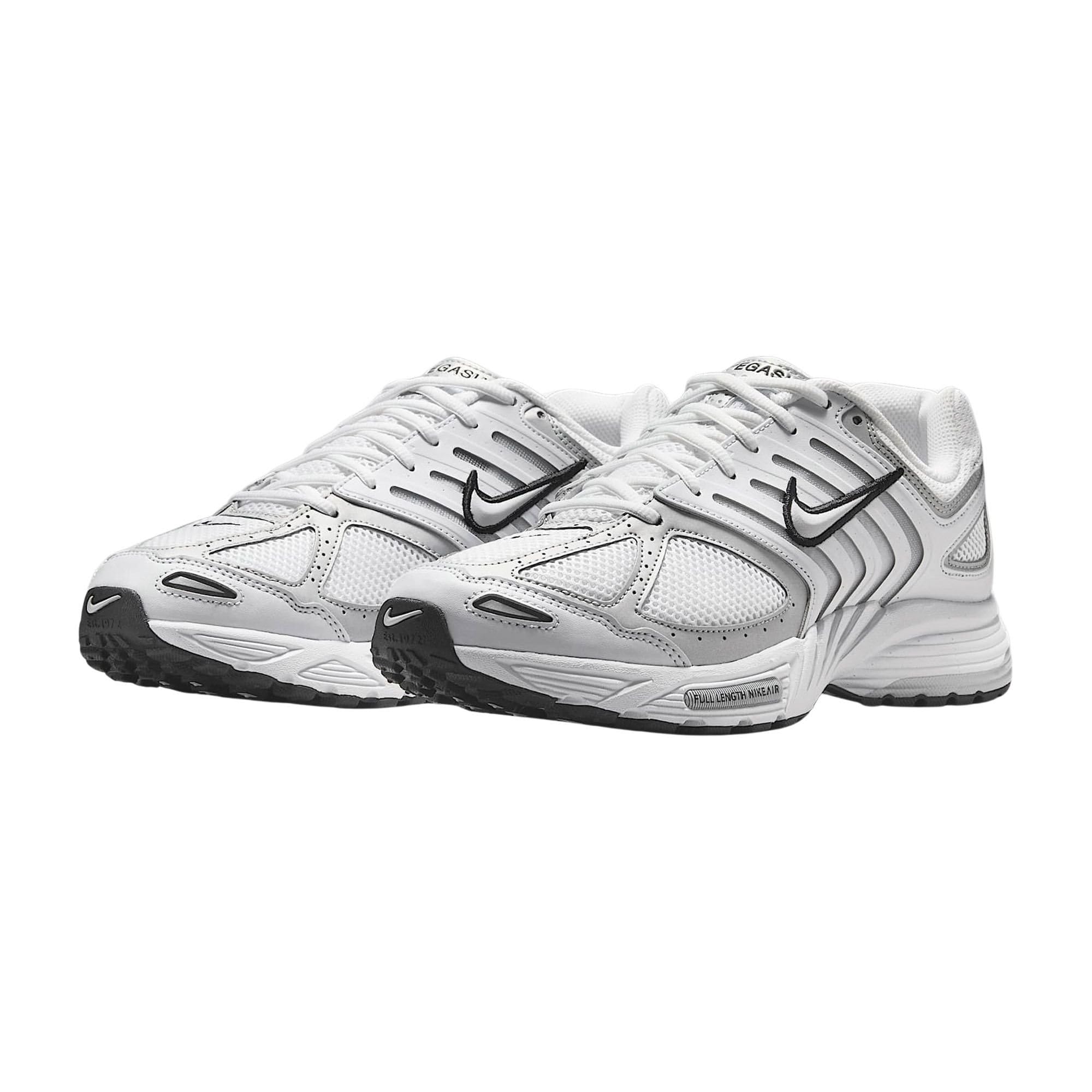 Nike Men's Air Pegasus 2005Sneaker
