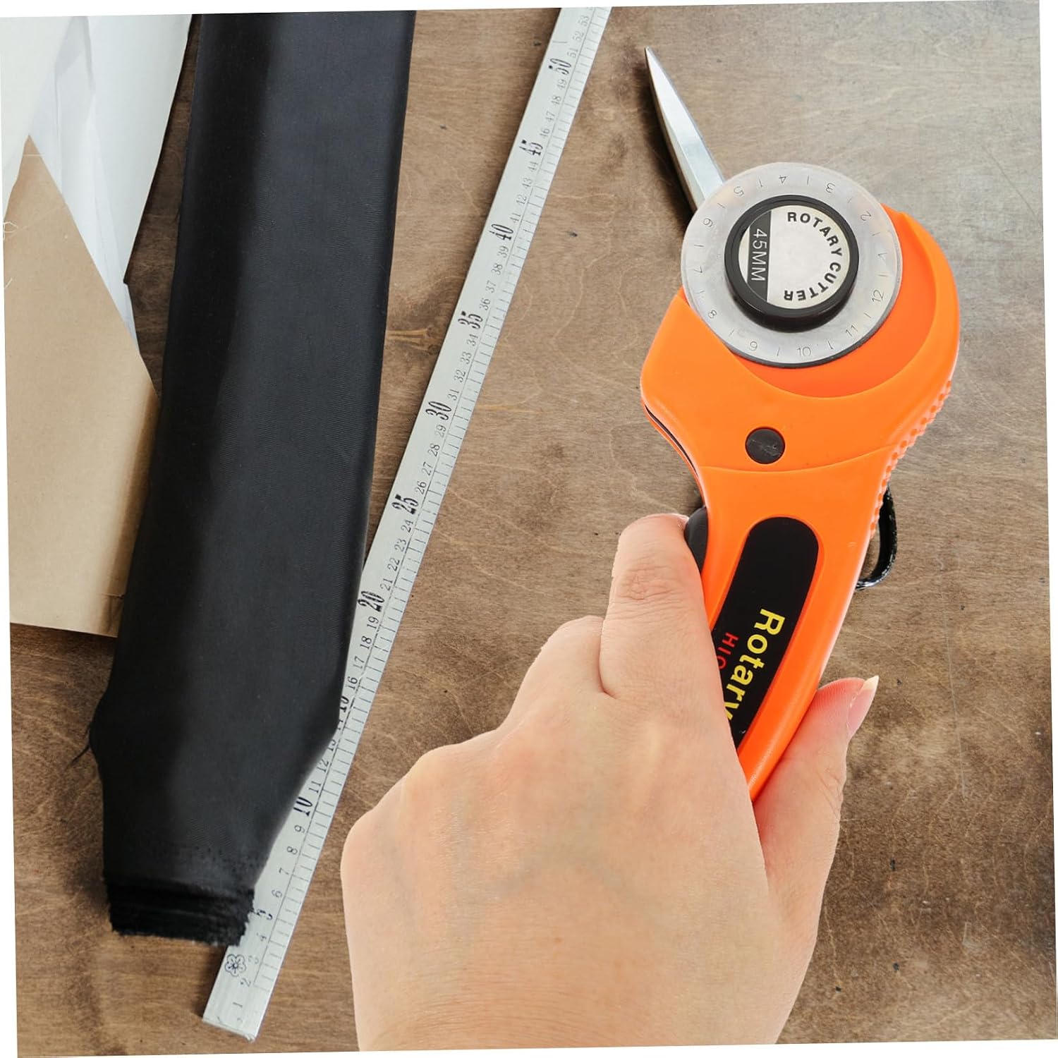 Rotary Cutter for Fabric Mat Bag Quilting Tools Jeans Cutting Knife Crafting Kit Sturdy Cutting Set