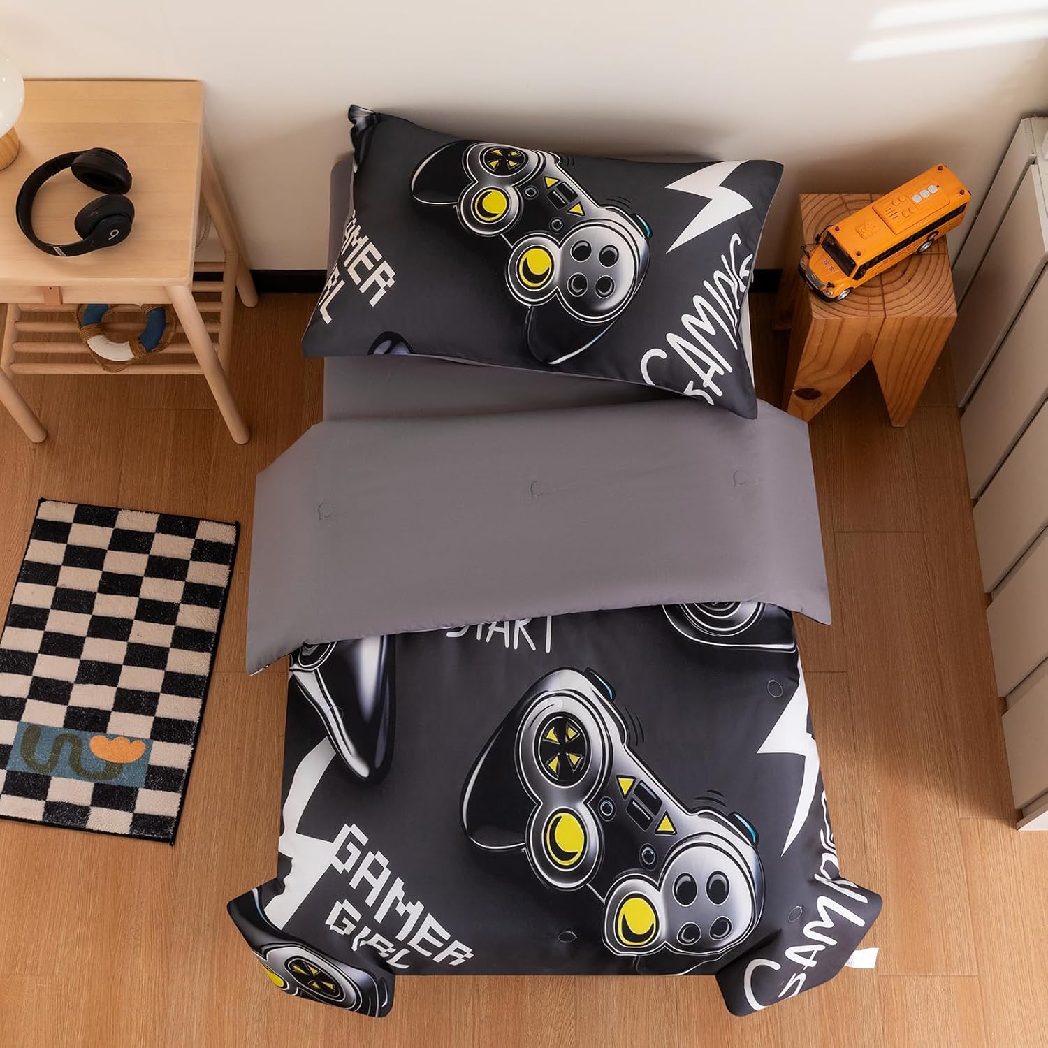 Gamer Toddler Bedding Set for Boys - 4-Piece Bedding Comforter Set for Kids, Soft Comfort Gaming Bedding Includes Flat Sheet, Fitted Sheet, Comforter, Pillowcase