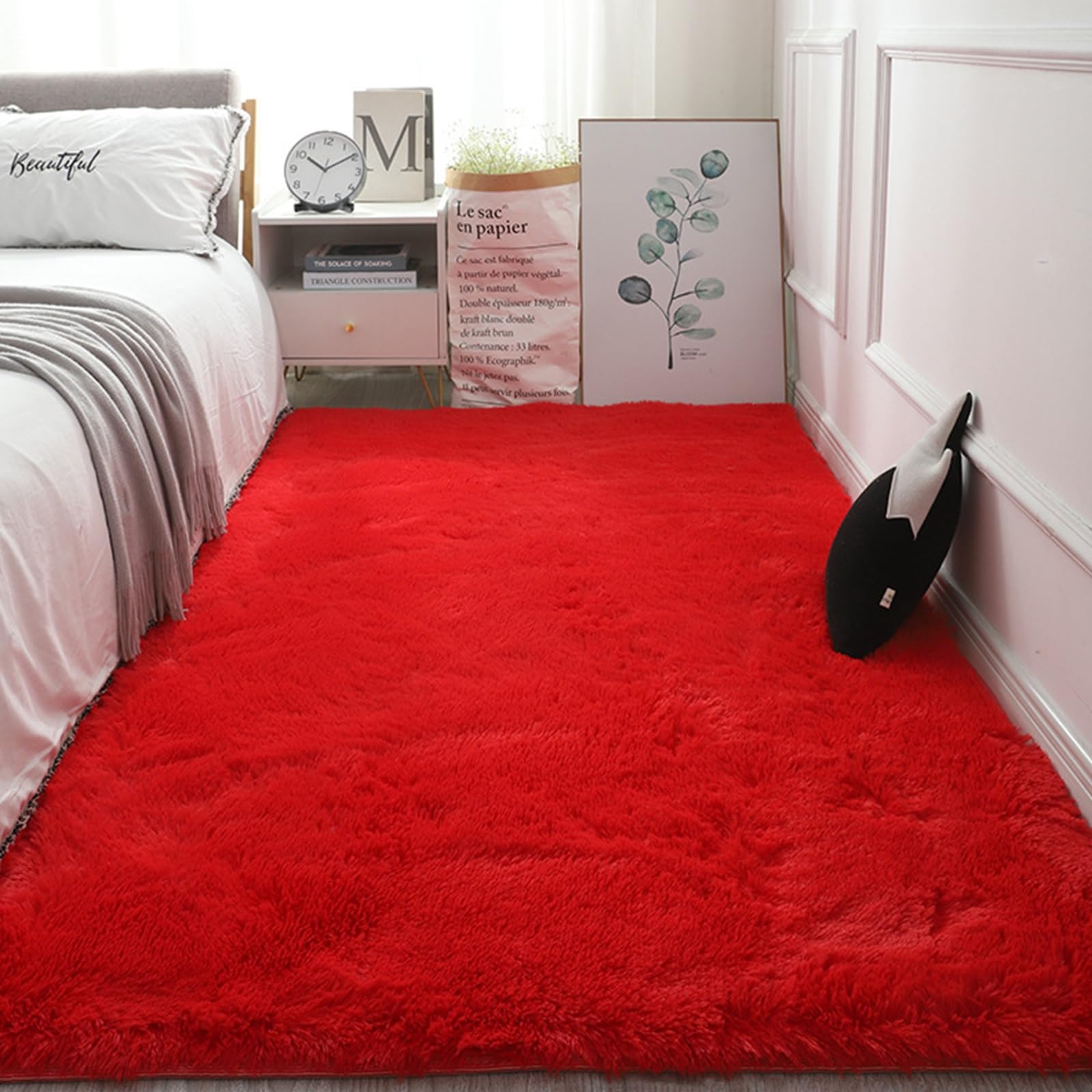 Tapis moderne en fausse fourrure pour une chambre cosy et chaleureuse