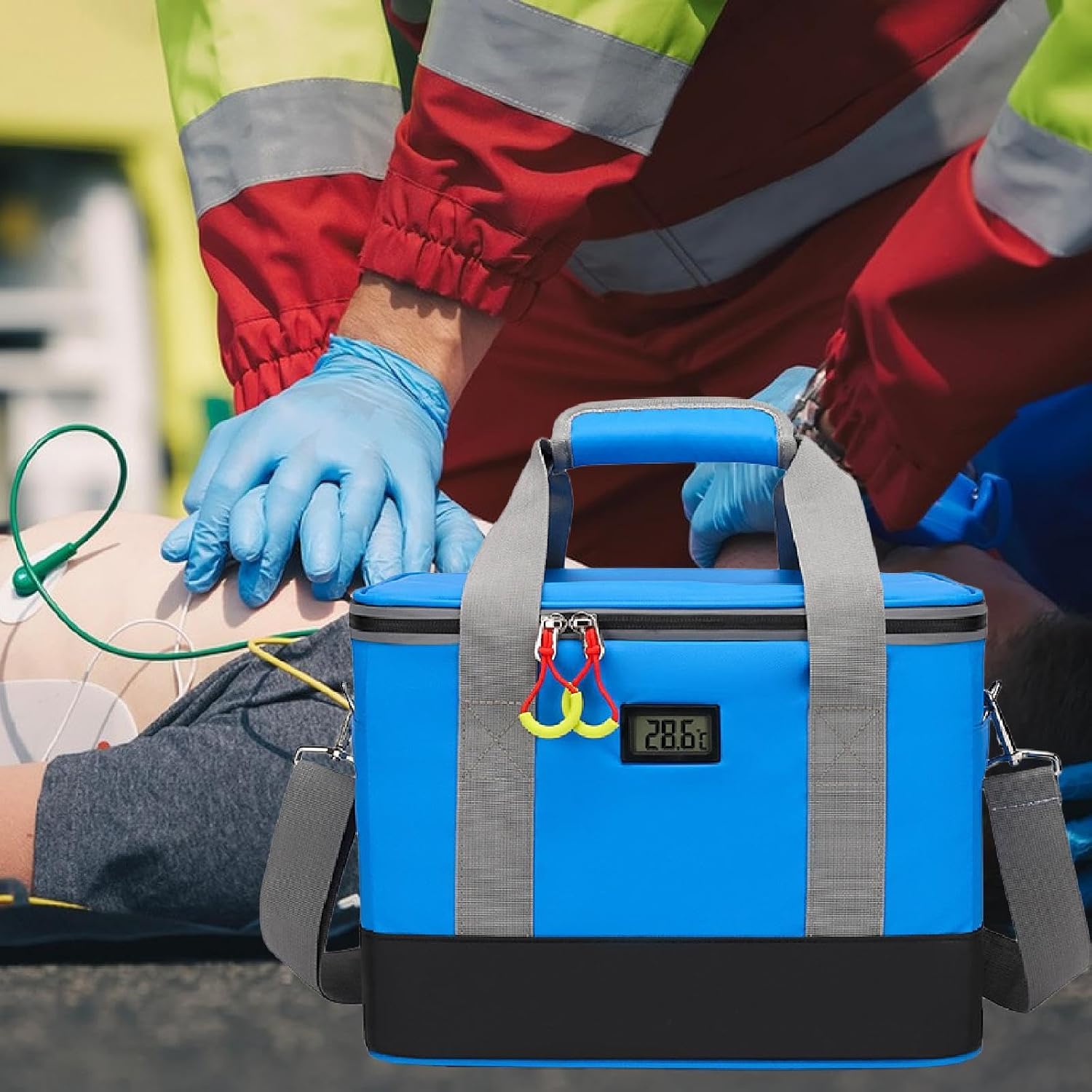 Empty First Aid Bag First Aid Pouch Professional Compact Smooth Zipper Storage Emergency Bag for Workplace Camping Travel Car, Sky Blue