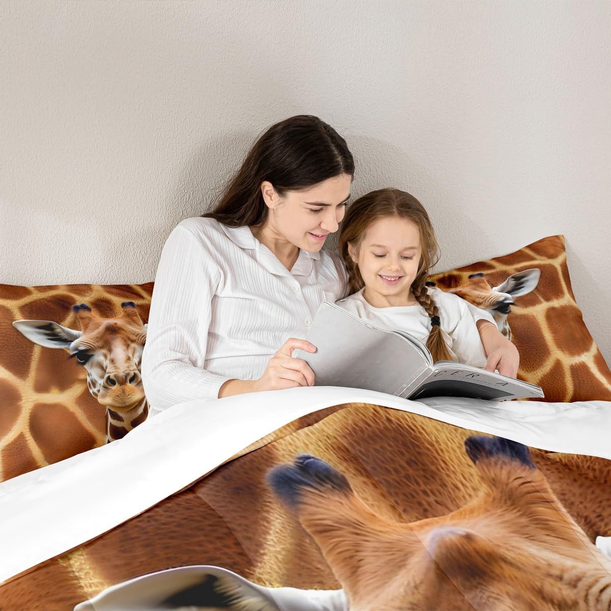 Giraffe Kids Comforter Set Full Size,Giraffe Skin Fur Texture Rustic Farmhouse Bedding Set,Boys Girls Adults Room Decor,Wild Animals Wildlife Down Comforter,Brown Retro Duvet Insert,2 Pillowcases