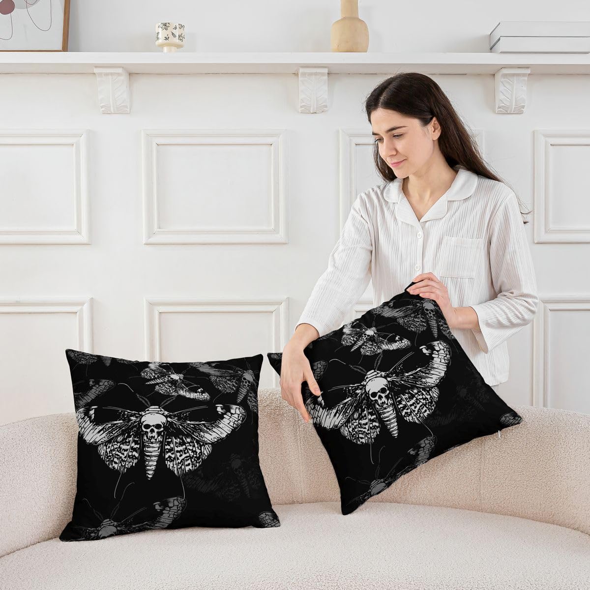 Feelyou Sugar Skull Pillow Cover 24x24 3D Moth Skull Pattern Decorative Throw Pillow Cover Cases Home Decor Gothic Bones Skeleton Black Animal Cushion Case for Couch Sofa Outdoor