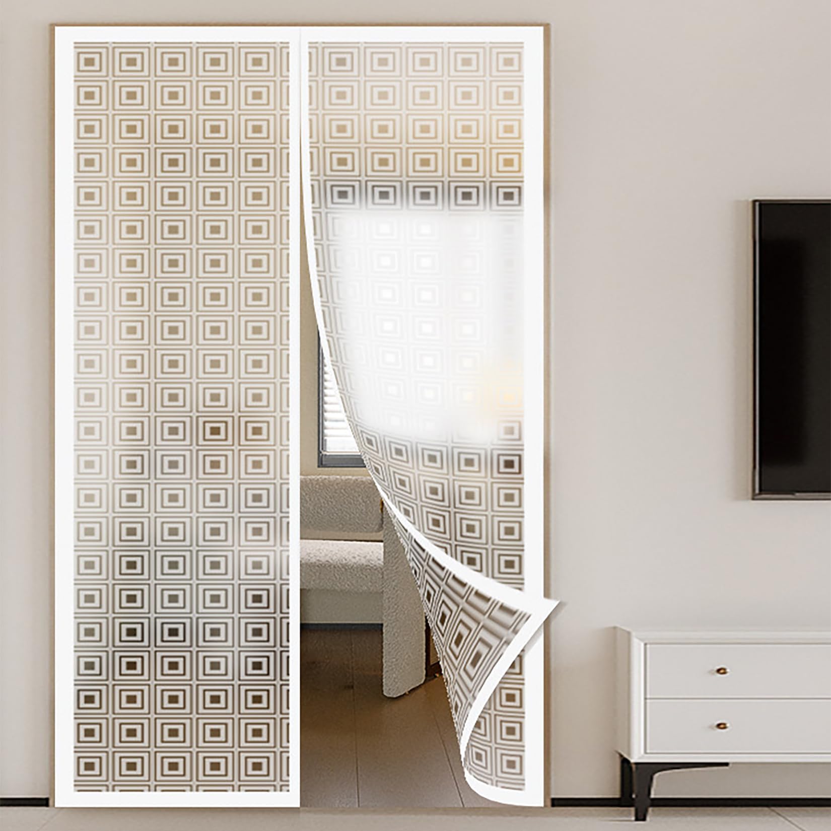 Rideau de porte isolant thermique magnétique avec système auto-absorbant