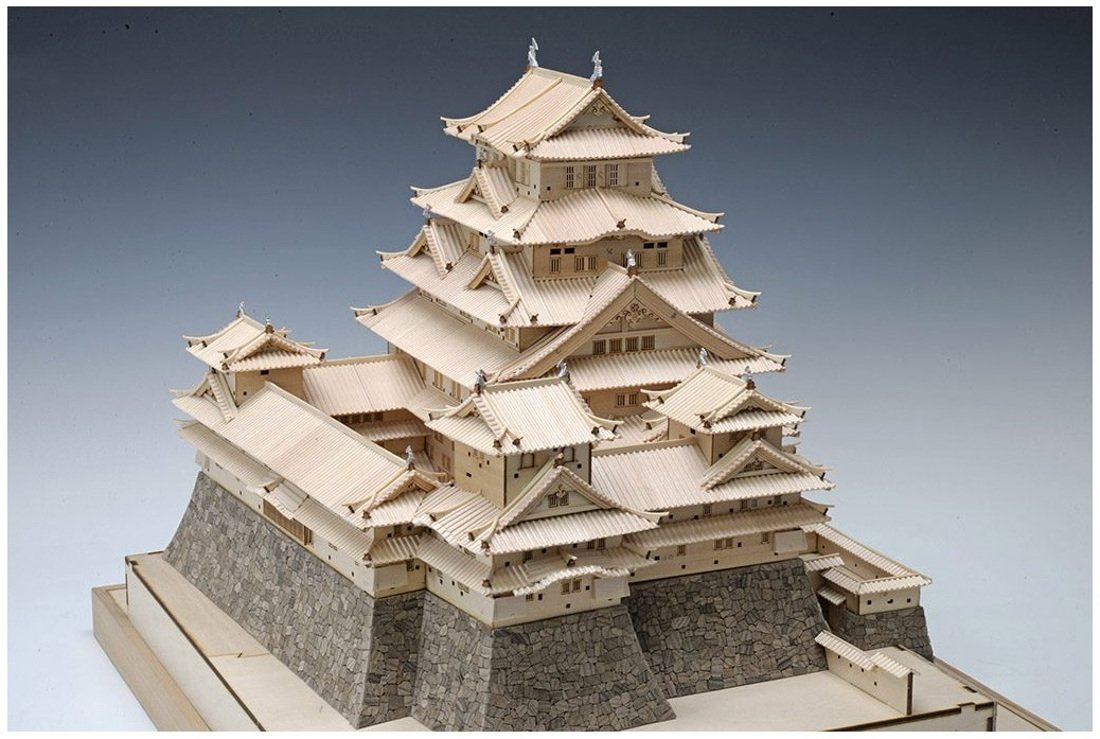 Amazon | ウッディジョー 1/150 姫路城 木製模型 組立キット 