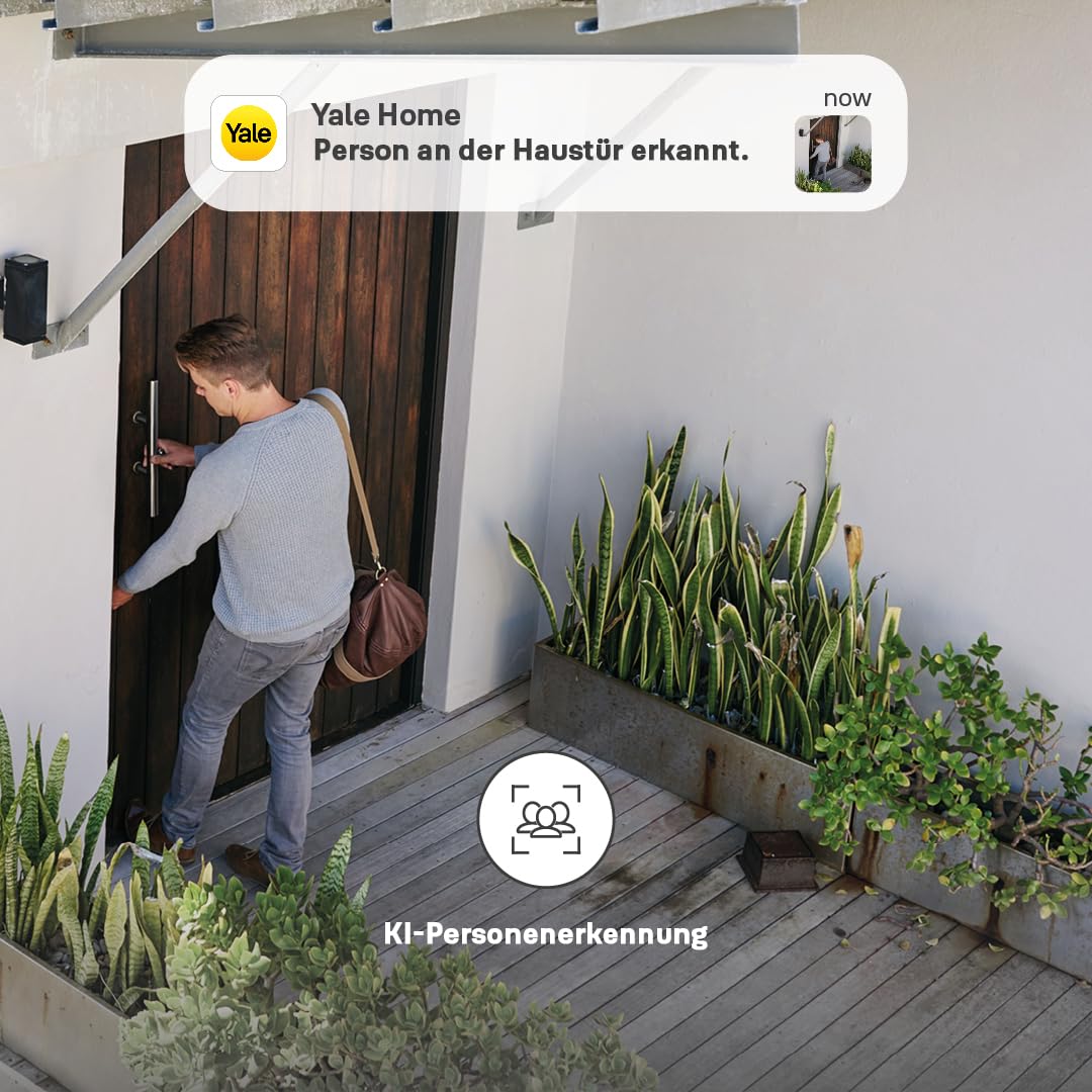 Yale - Smart Außenkamera - Full HD Live Ansicht & Zwei-Wege-Audio - Bewegungsaufzeichnungen - Anpassbare Zonen & Zeitplanung - Nachtsicht - Scheinwerfer - Echtzeit-Benachrichtigungen Home App
