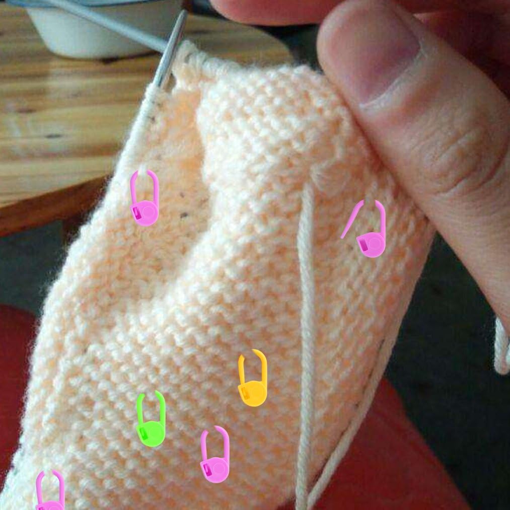 104 PCS Locking Stitch Markers, baotongle Knitting Crochet Locking Stitch Markers Knitting Stitch Counter Crochet Stitch Needle Clip with Compartment Box