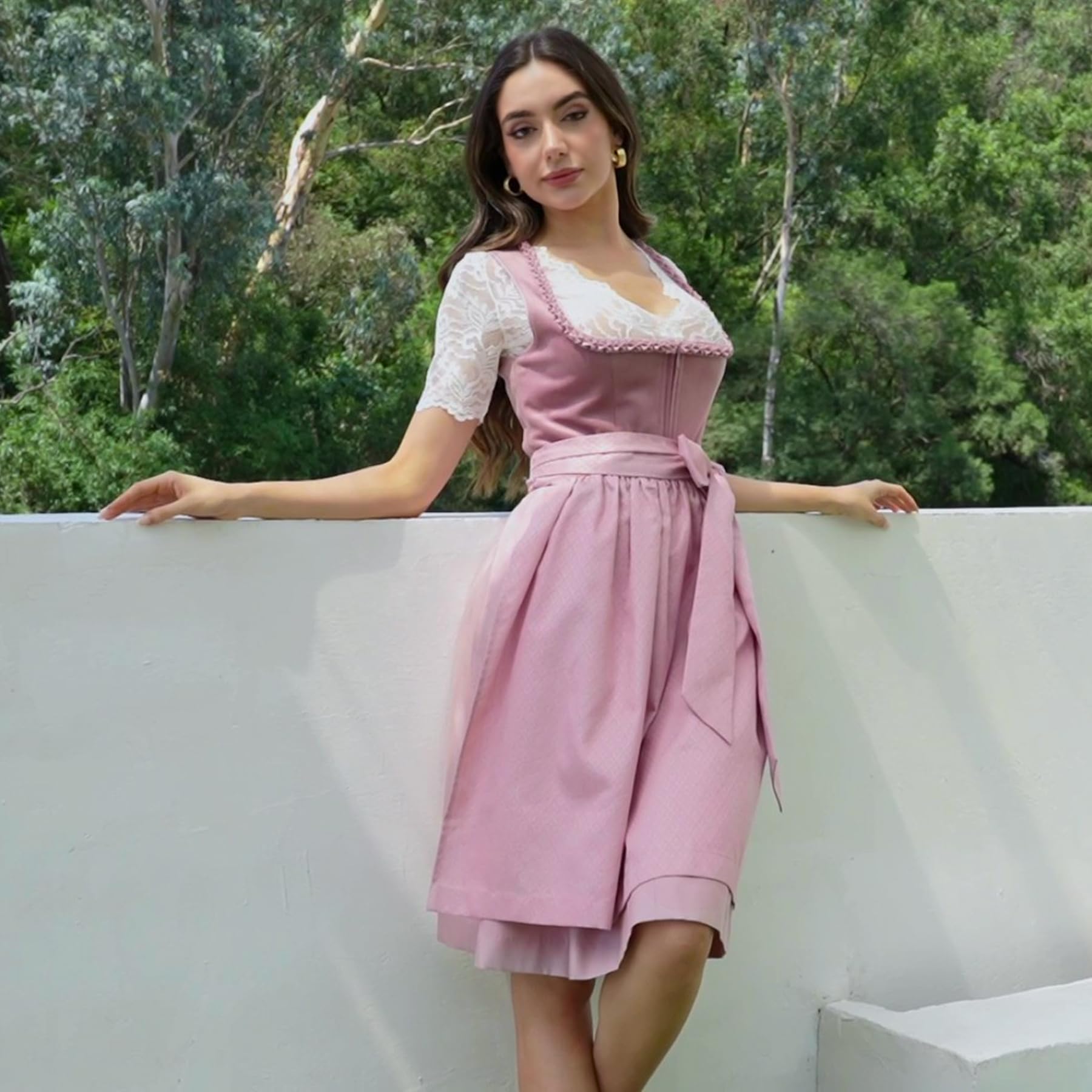 Goxozzy Dirndl Damen Midi aus Samt mit Dirndlschürze für das Oktoberfest Lang Trachtenrock Größen 34-44 Rocklänge 60cm Rosa