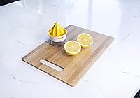 Vista 6 de Joie Kitchen Gadgets Joie Squeeze and Pour Juicer Escariador, 10 cucharaditas, amarillo